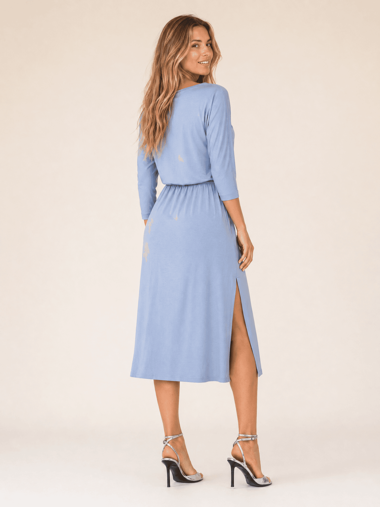 Blaues Kleid aus Modal Hot As Hell — Foto 9
