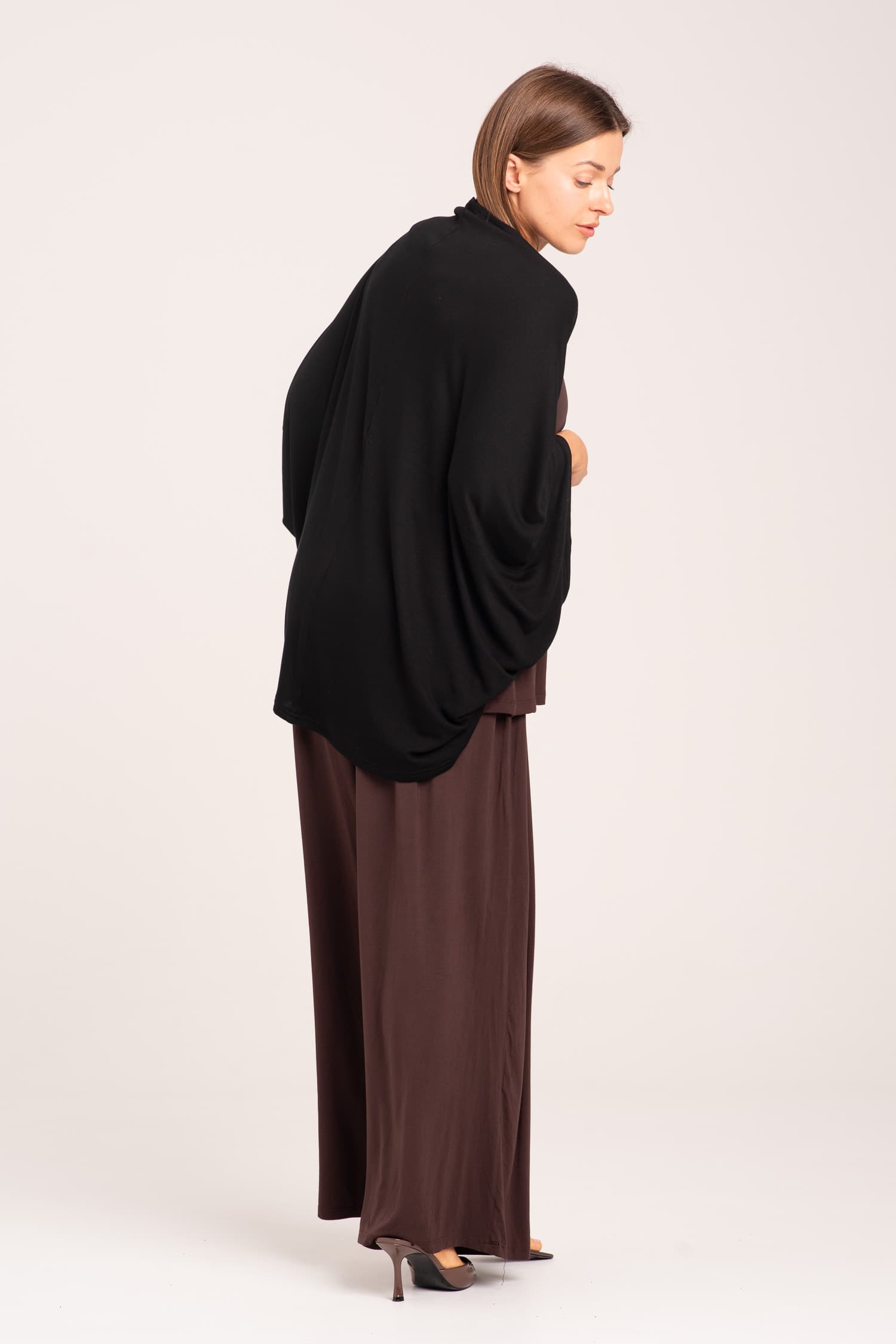 Czarna narzutka bambusowa Grażynka — zdjęcie 10