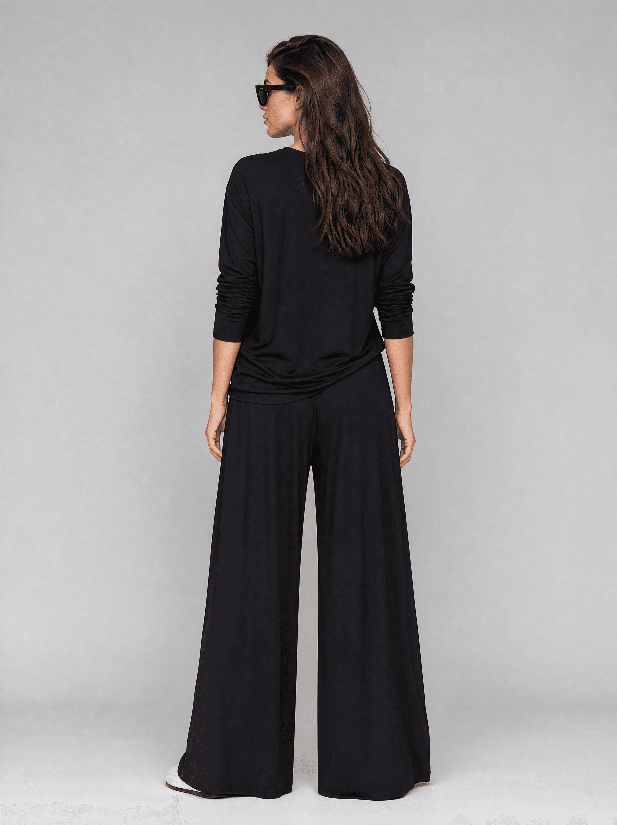 Czarny longsleeve  bambusowy Nina — zdjęcie 2