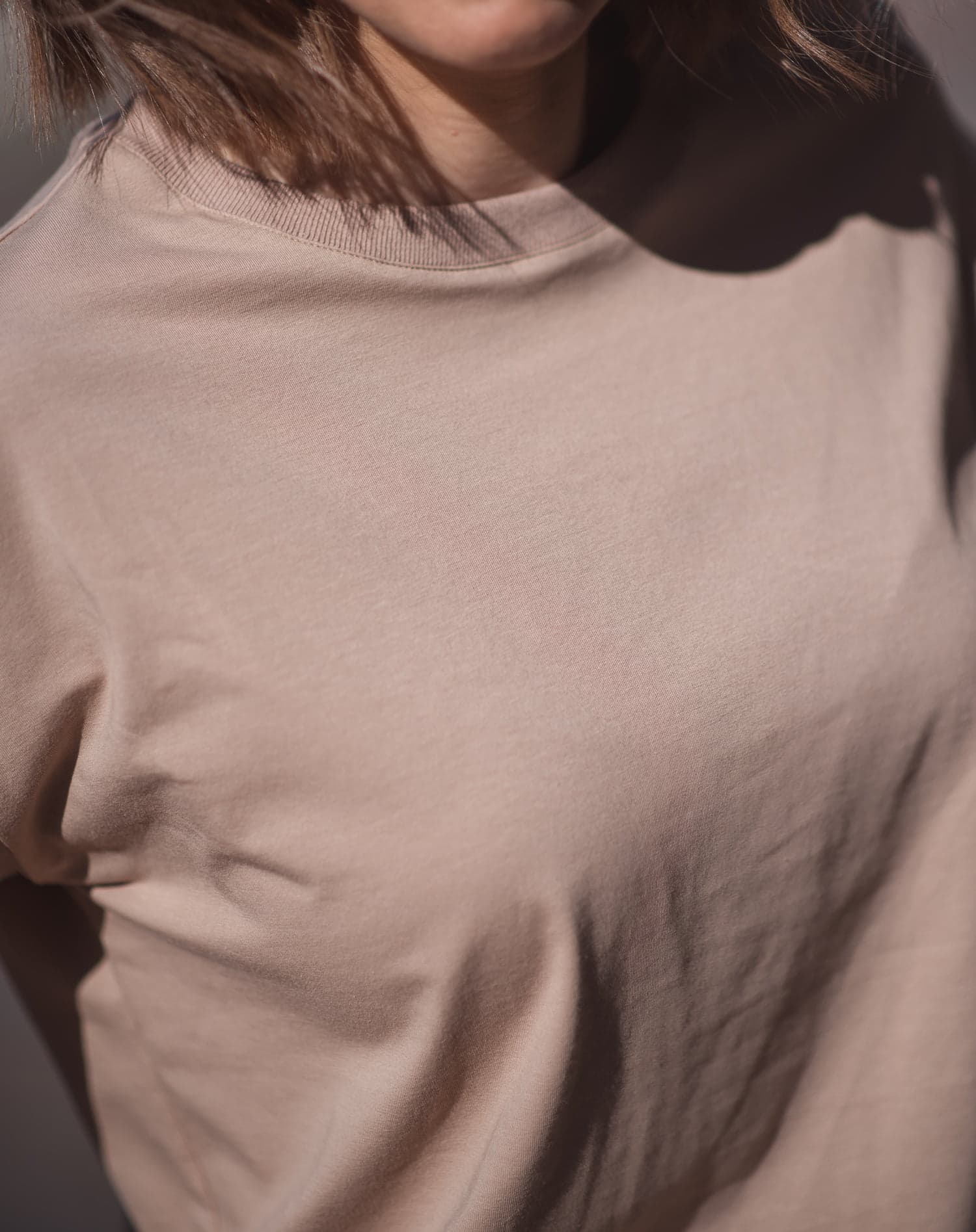 T-shirt klasyczny BASIC – cielisty — zdjęcie 5