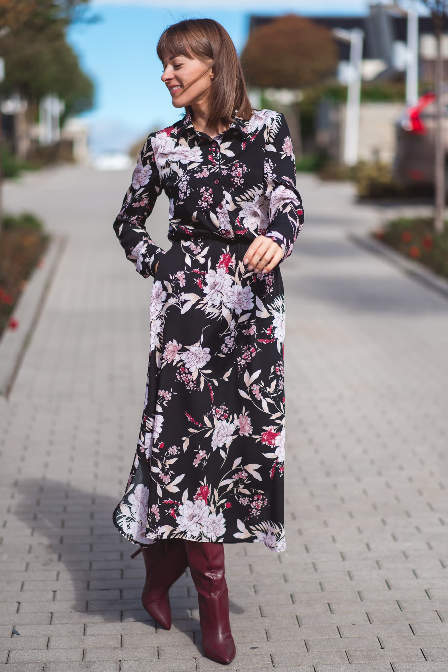 Sukienka koszulowa NONAME –  czarny