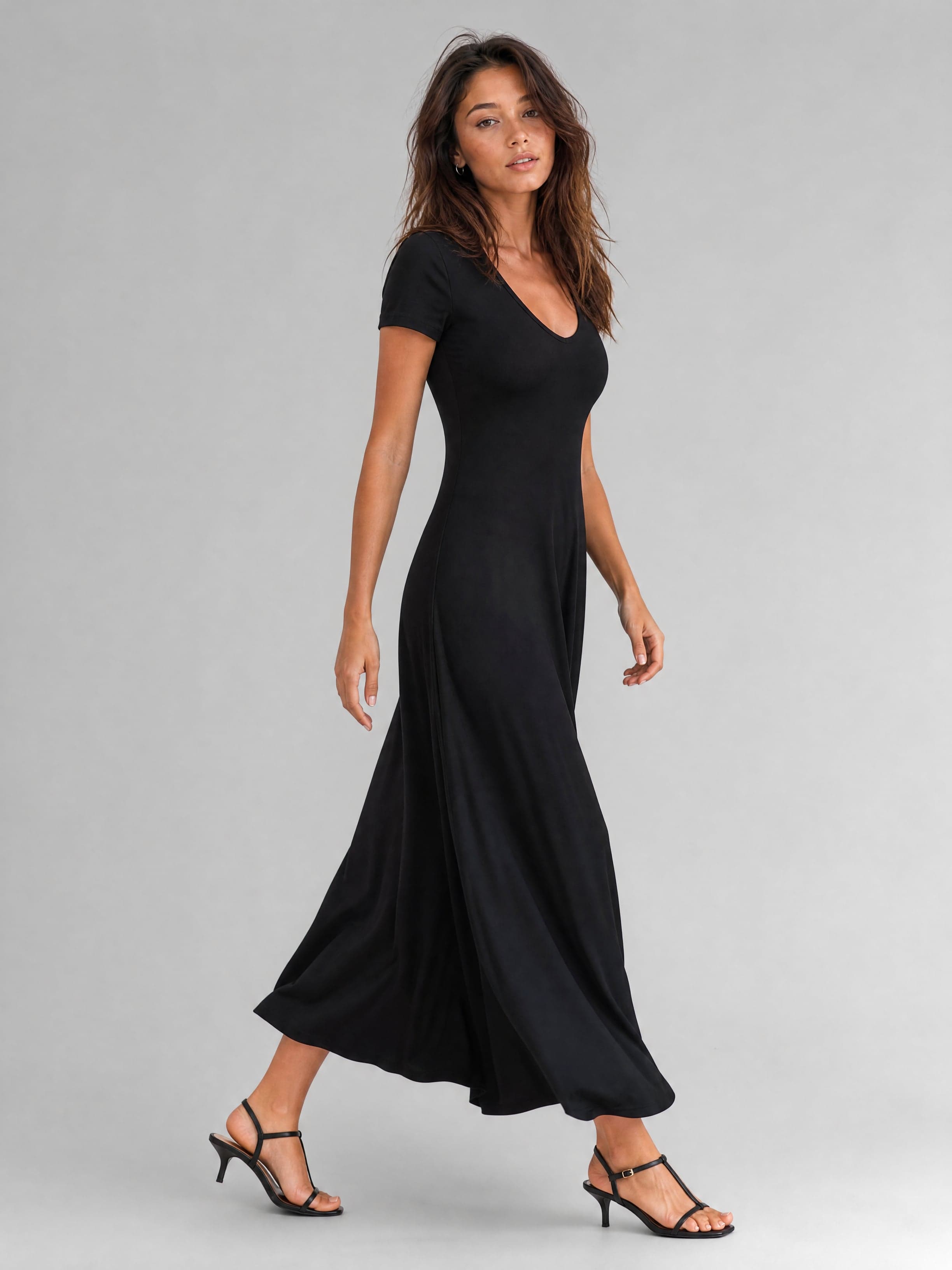 Vestido negro con mangas cortas Antonia — foto 4