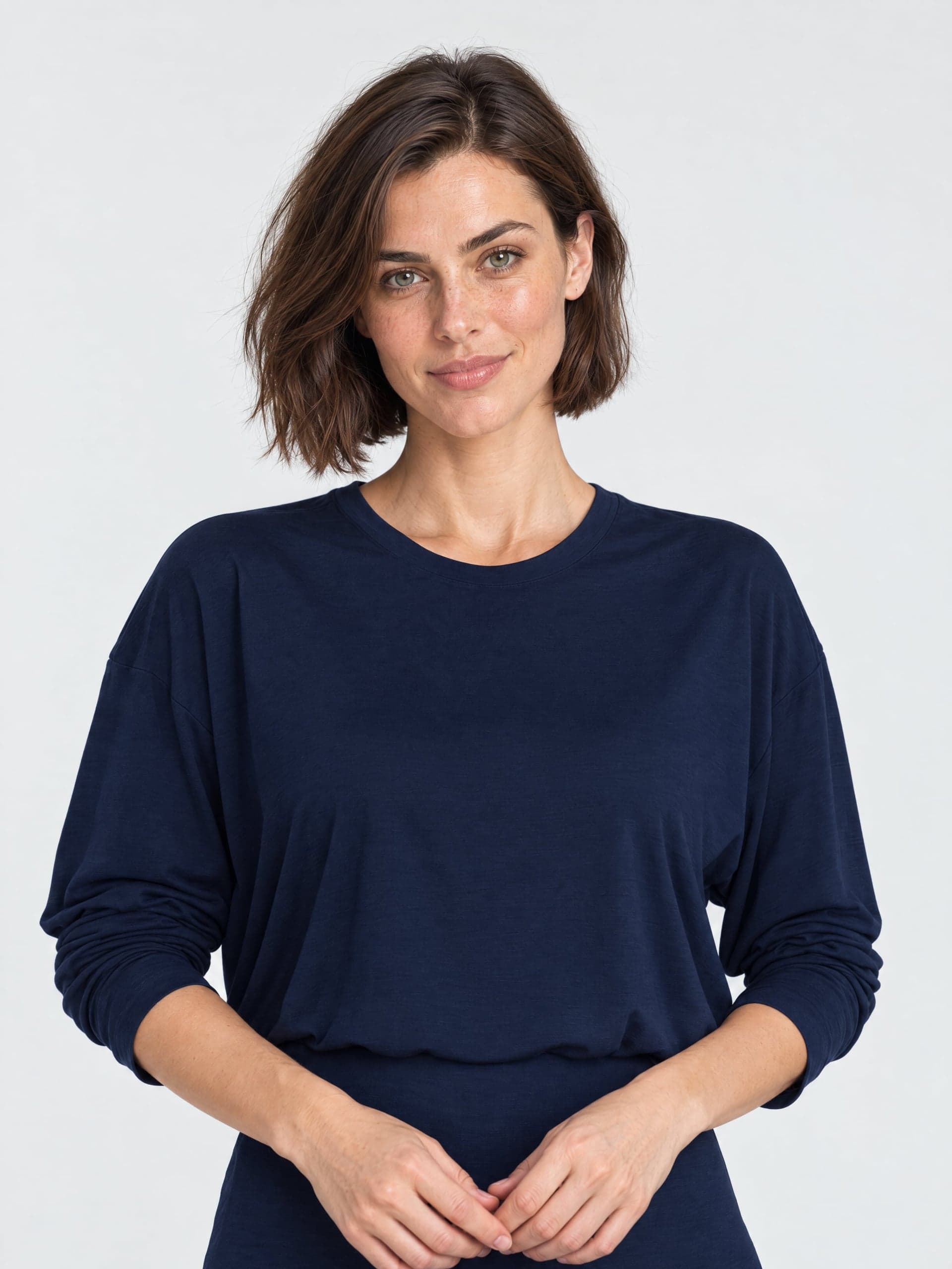 Bambus-Longsleeve Nina in Marineblau — Foto 7