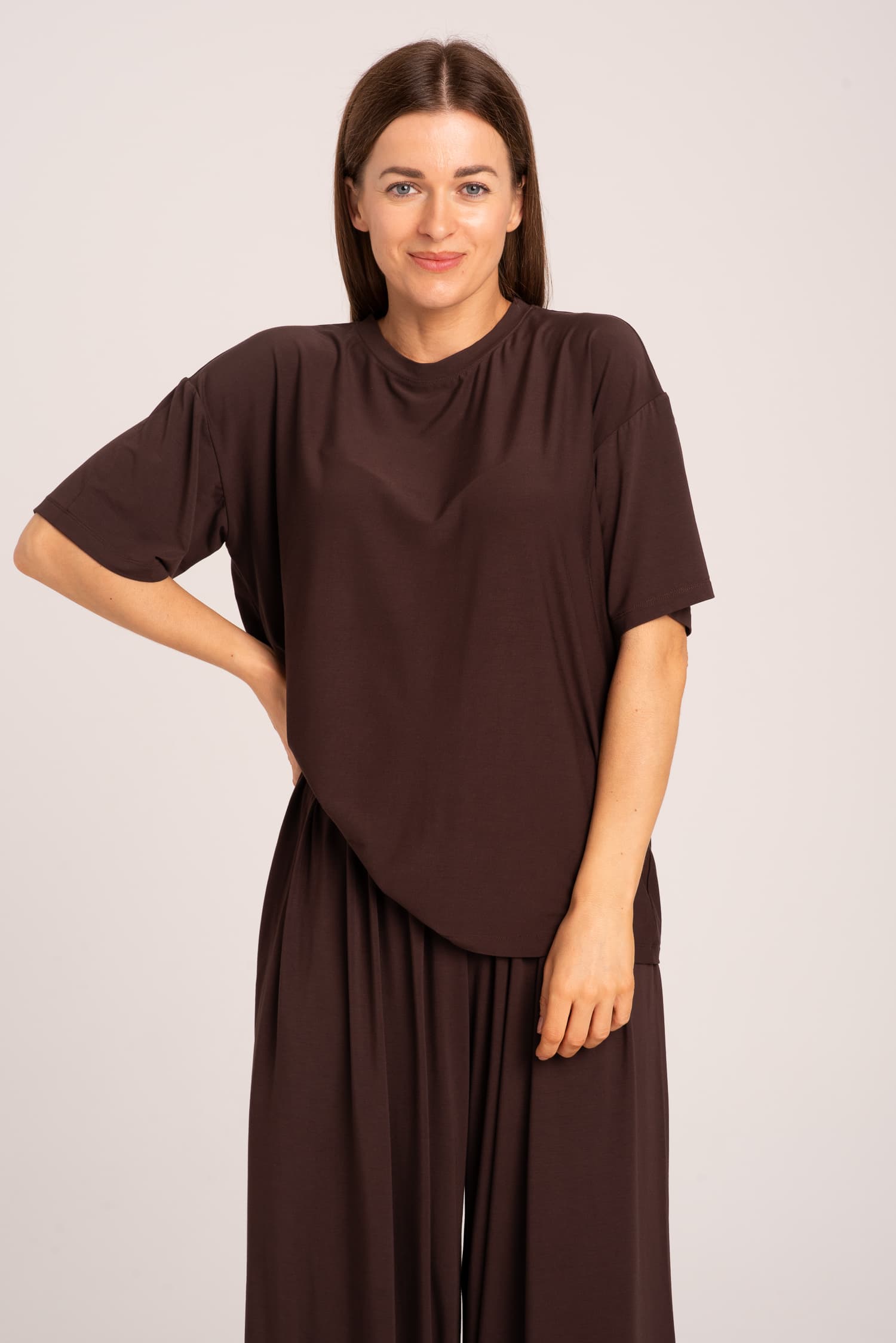 Brązowy bambusowy t-shirt Nina — zdjęcie 3