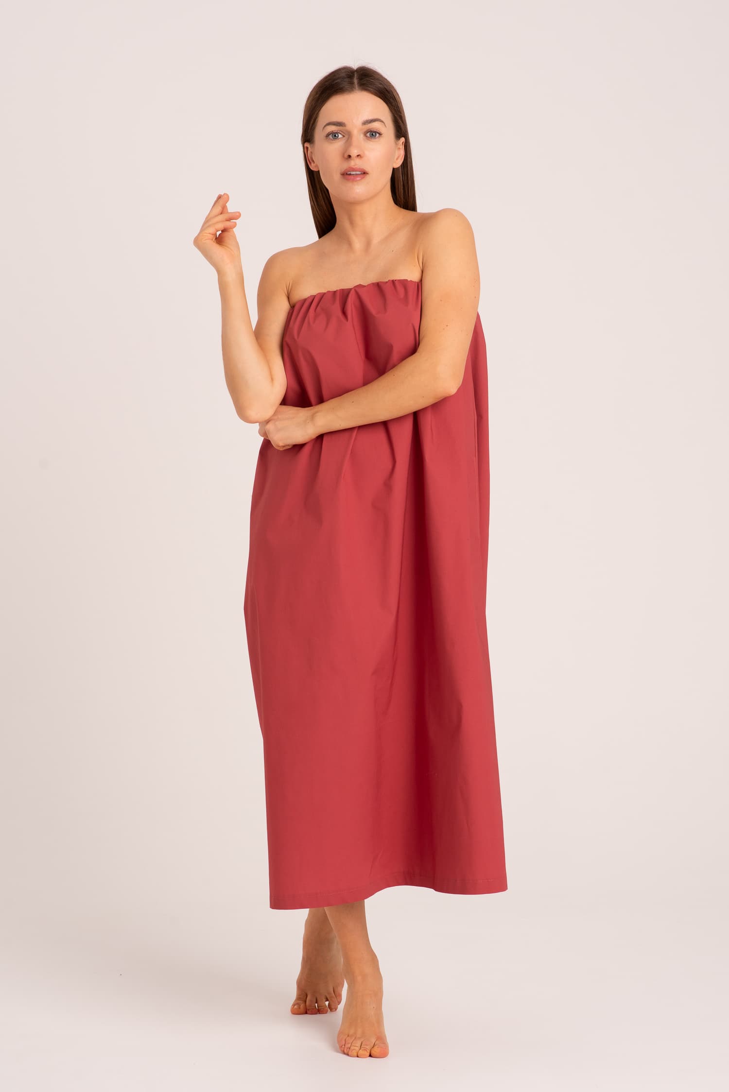 Ceglasta sukienka z odkrytymi ramionami Meave — zdjęcie 6