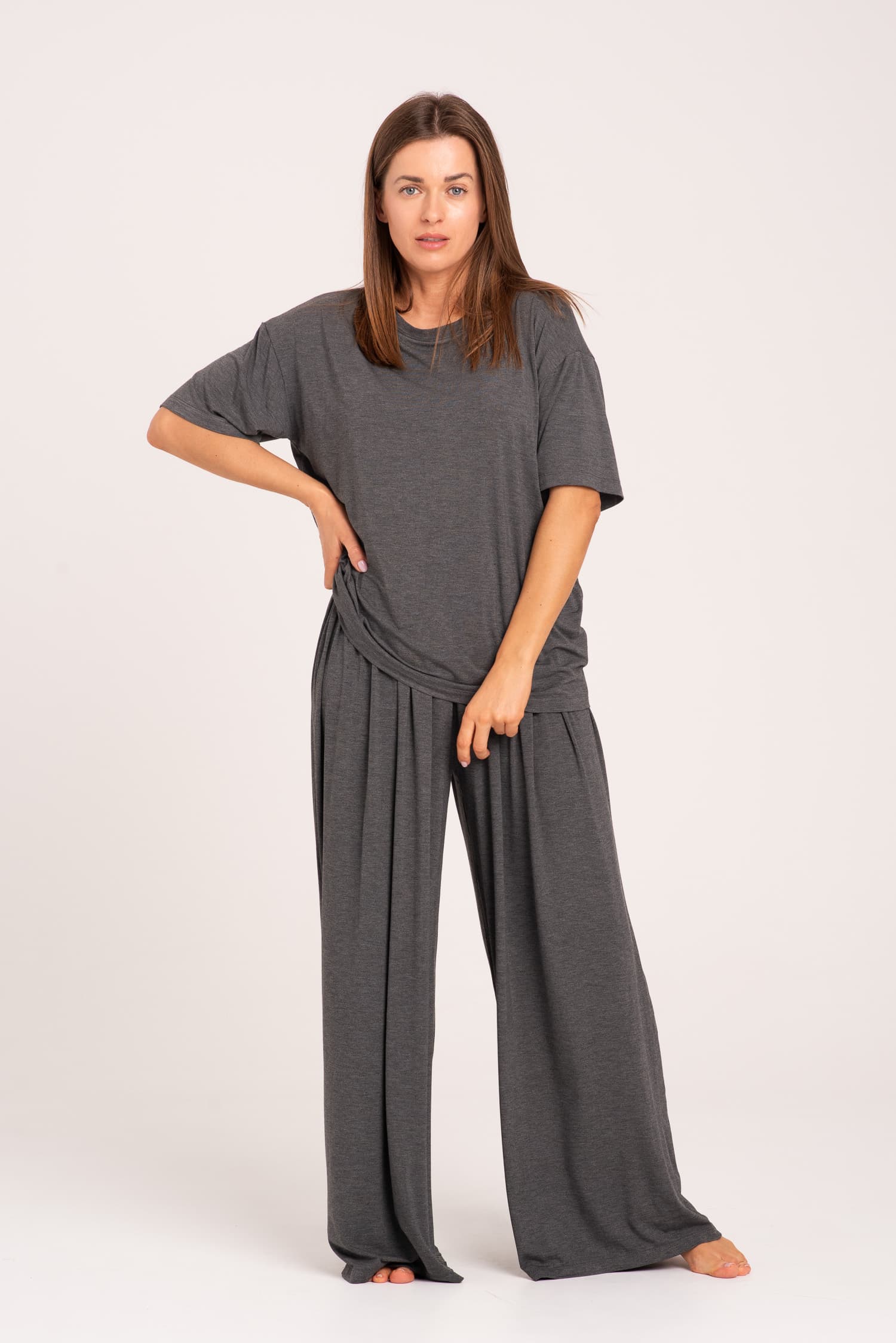 Grafitowe luźne spodnie bambusowe Nina — photo 1