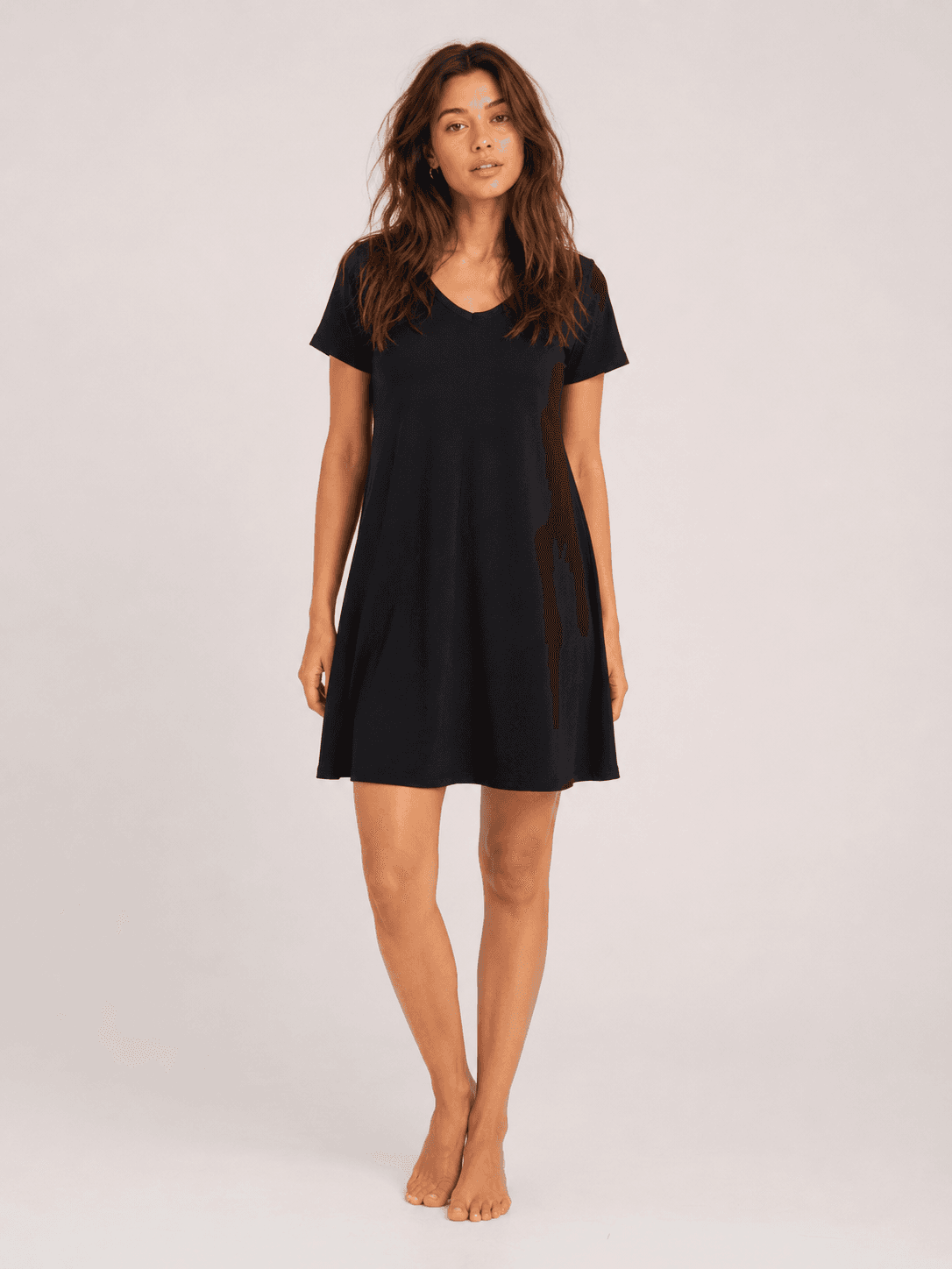 Vestido negro de bambú con manga corta Silence — foto 9