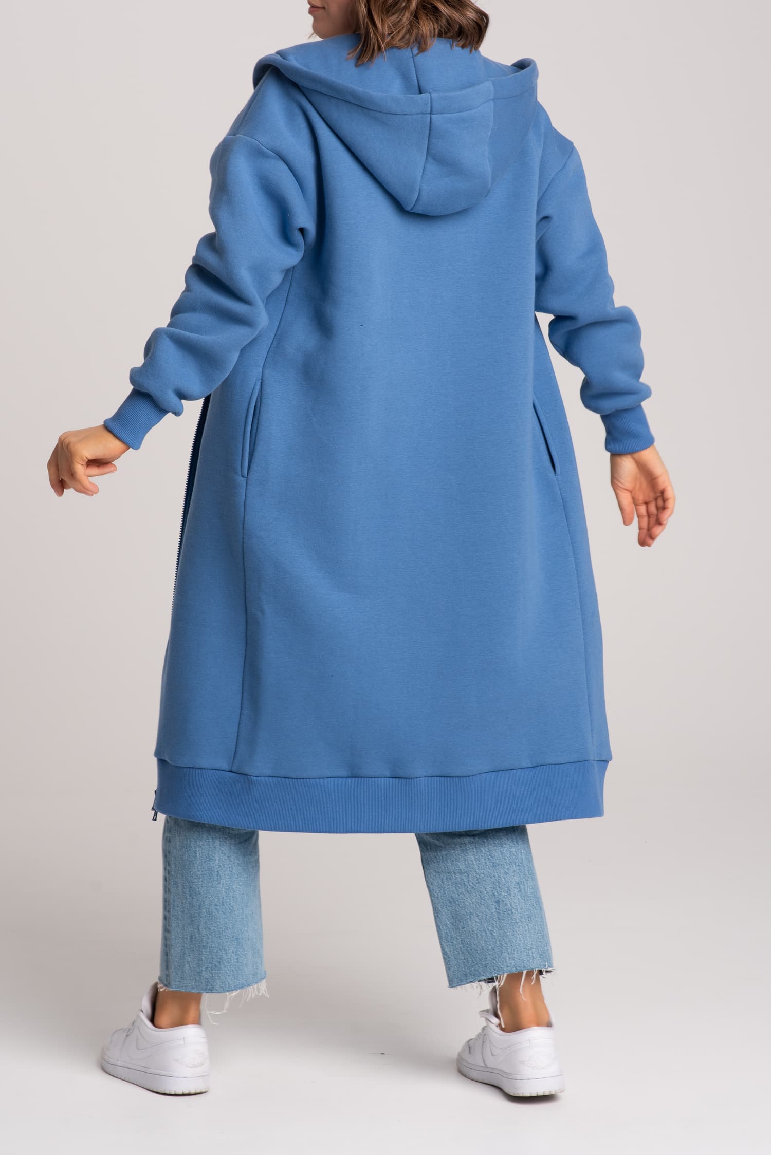 Blaue Hoodie-Jacke mit Reißverschluss LANGE GESCHICHTE — Foto 5