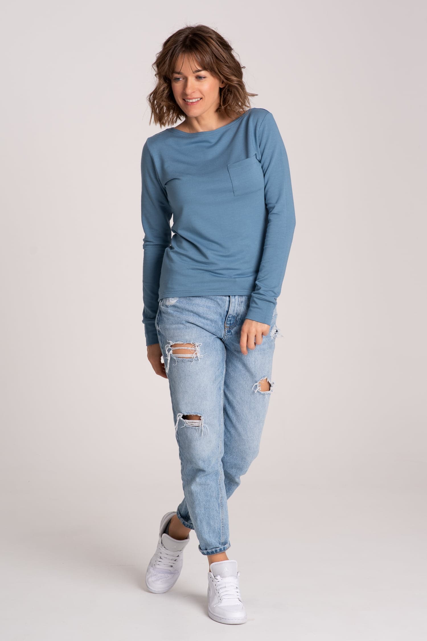 Longsleeve z kieszonką BASIC - niebieski — zdjęcie 3