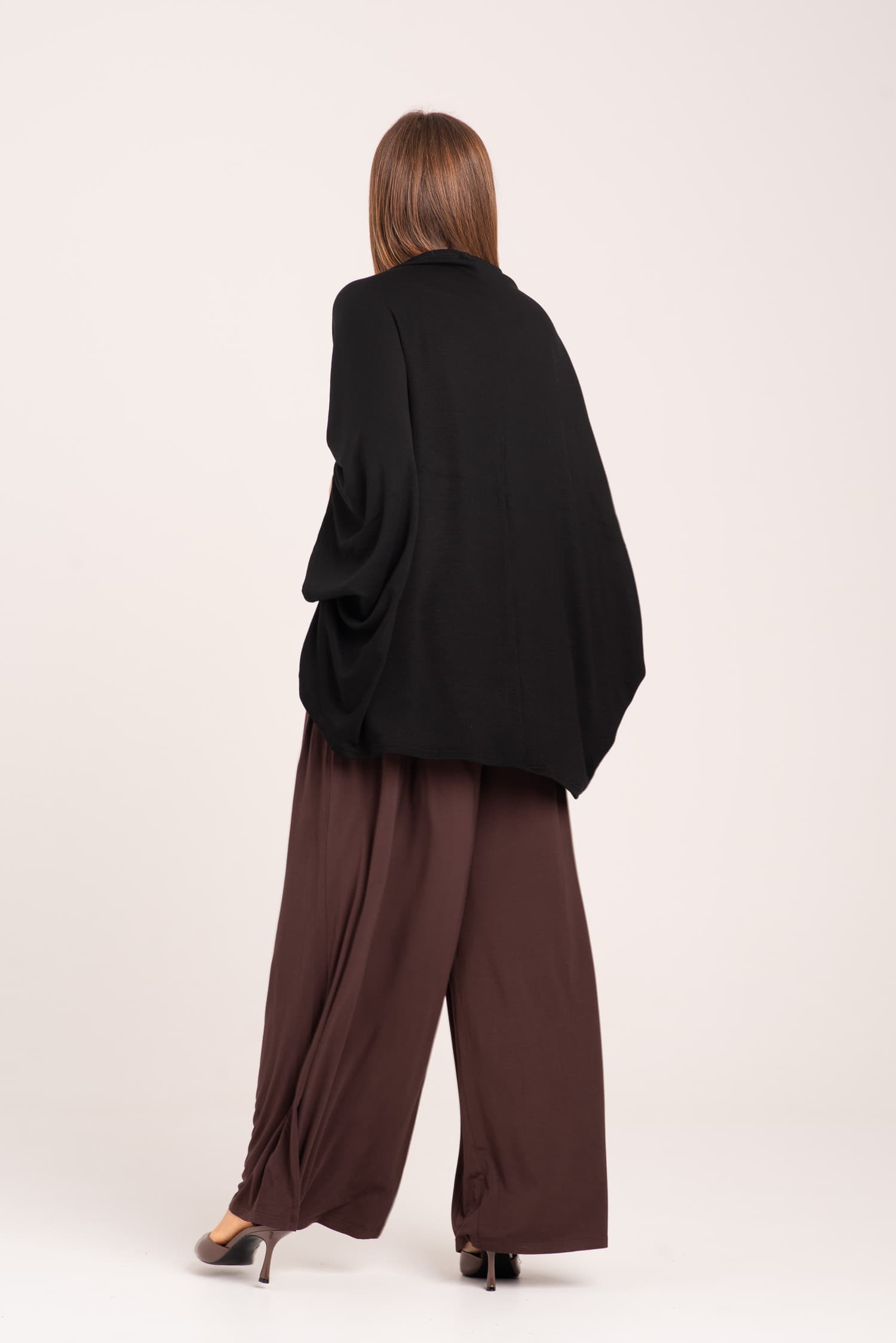 Czarna narzutka bambusowa Grażynka — zdjęcie 7