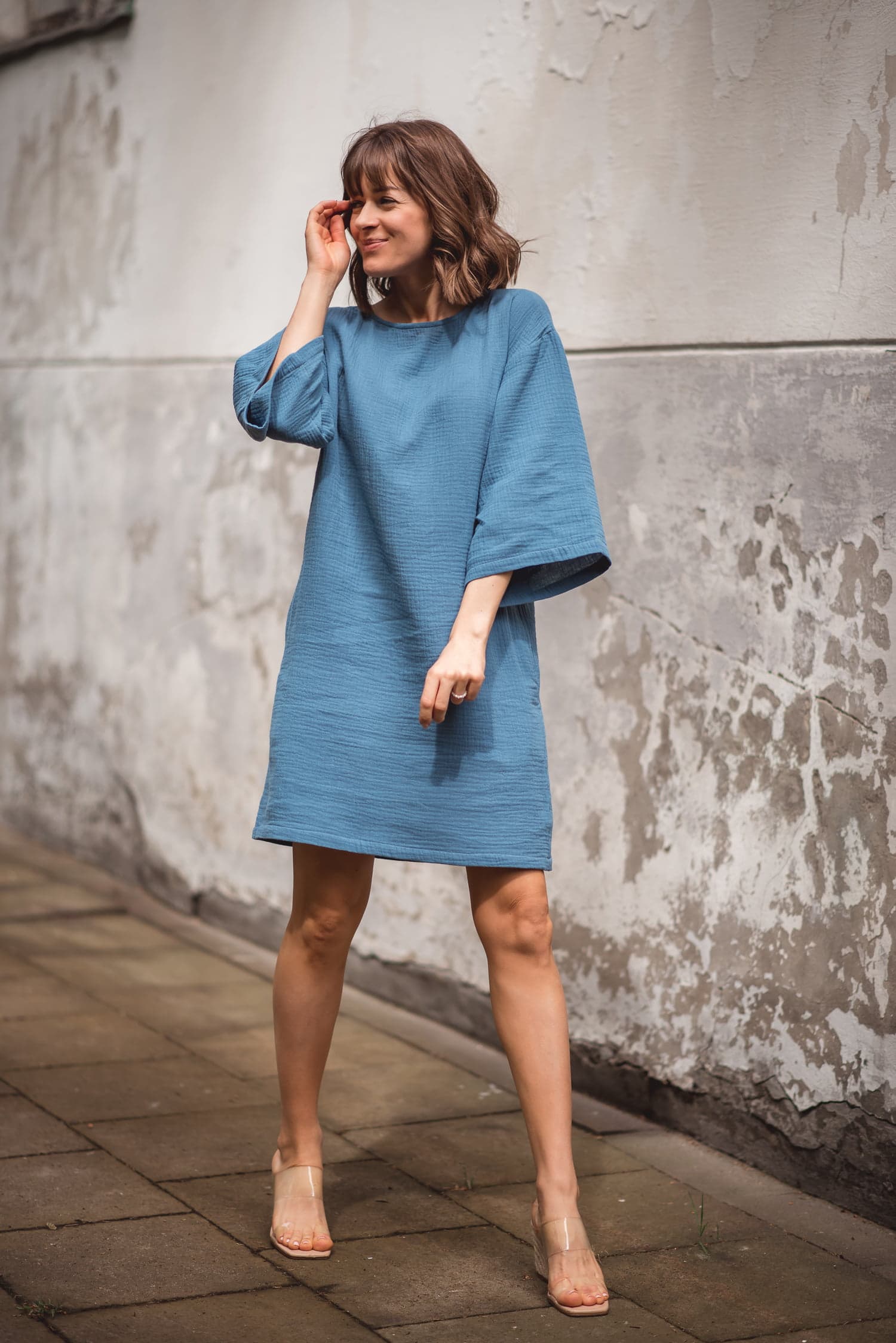 Sukienka muślinowa MAGIC niebieska — zdjęcie 5