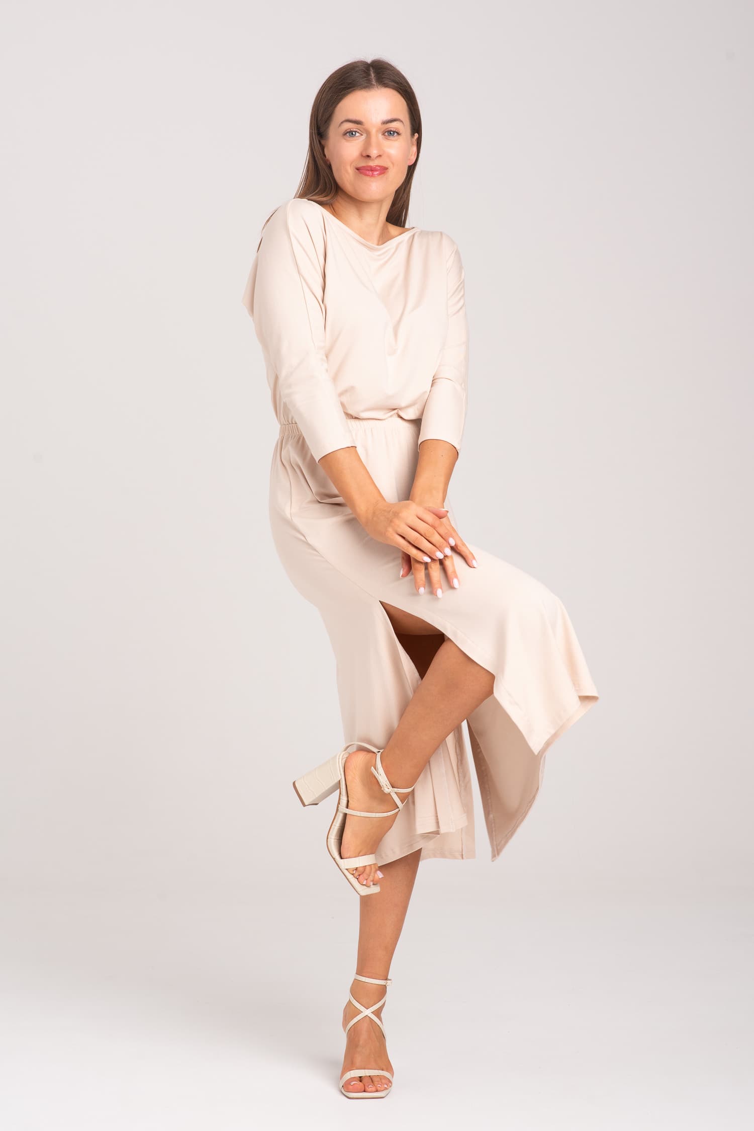 Cremefarbenes Modalkleid Hot As Hell — Foto 6