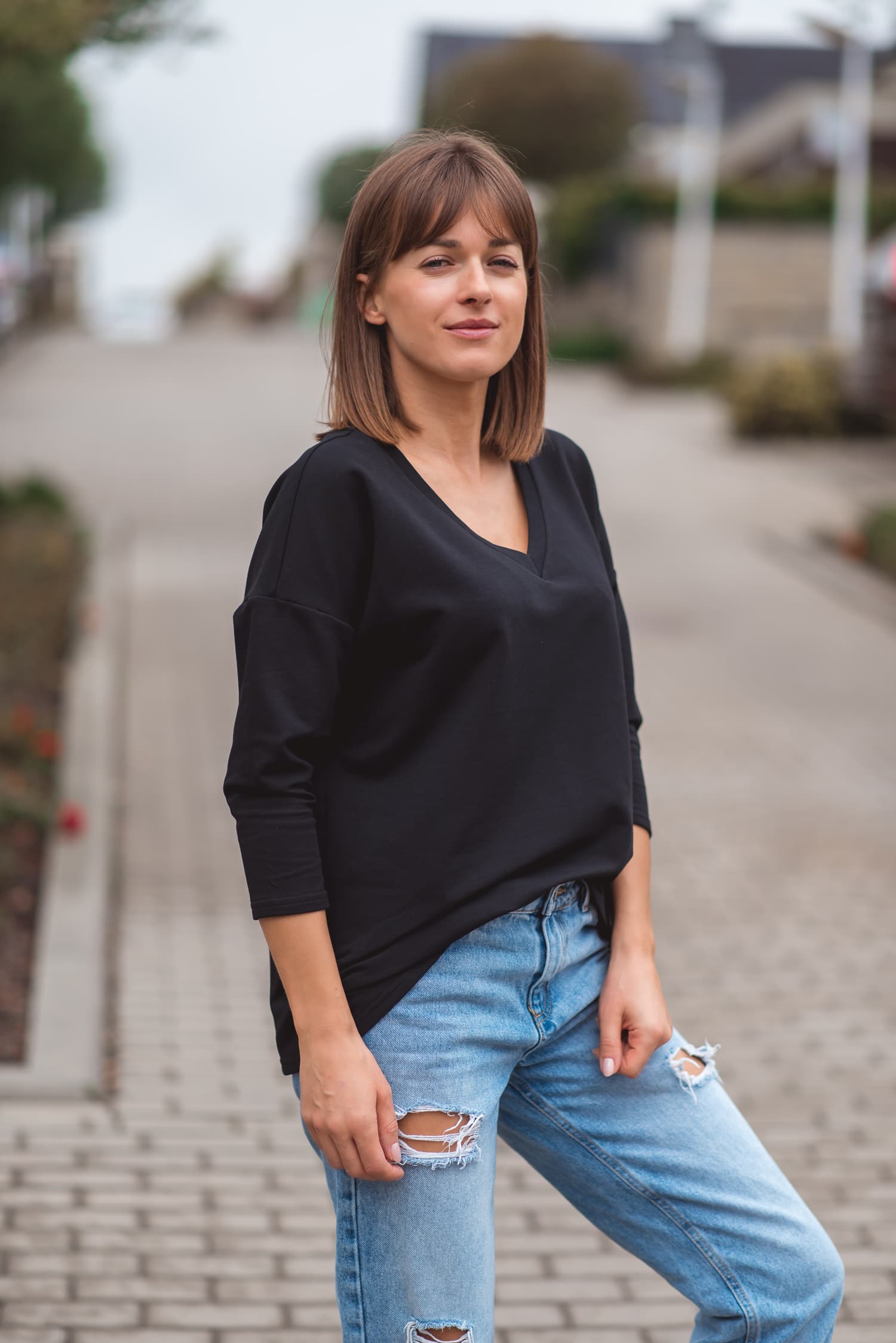 Bluza BASIC V – czarny