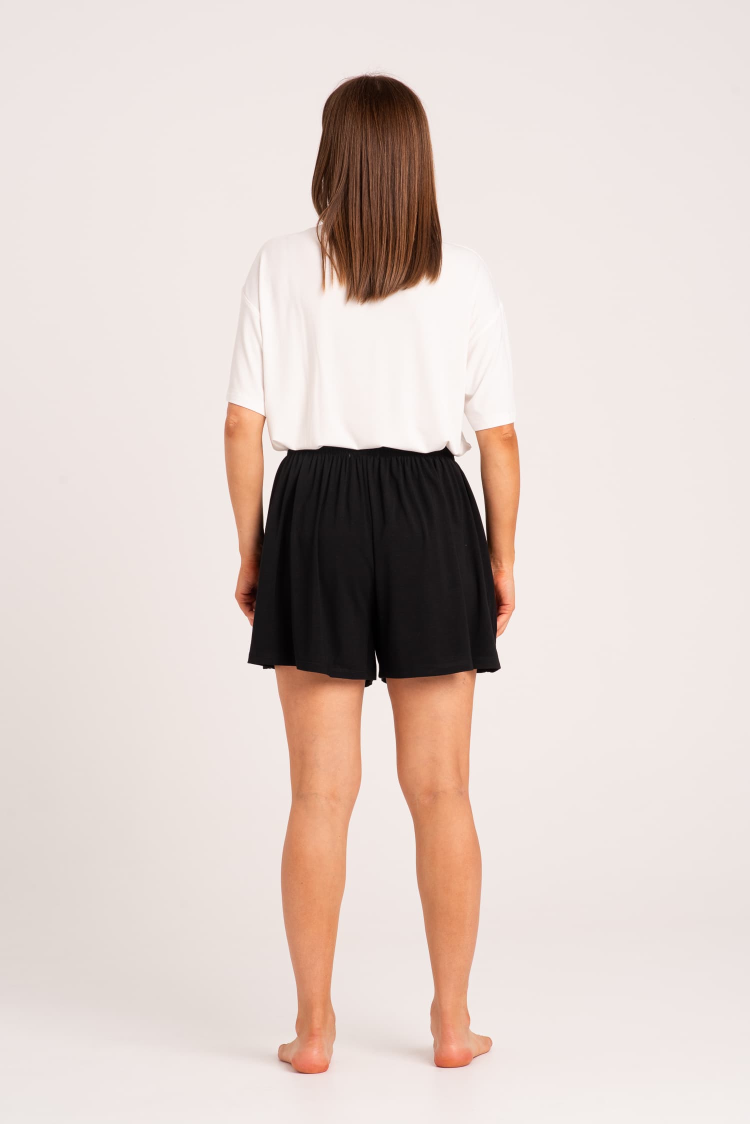 Czarne spodenki bambusowe Nina — zdjęcie 3