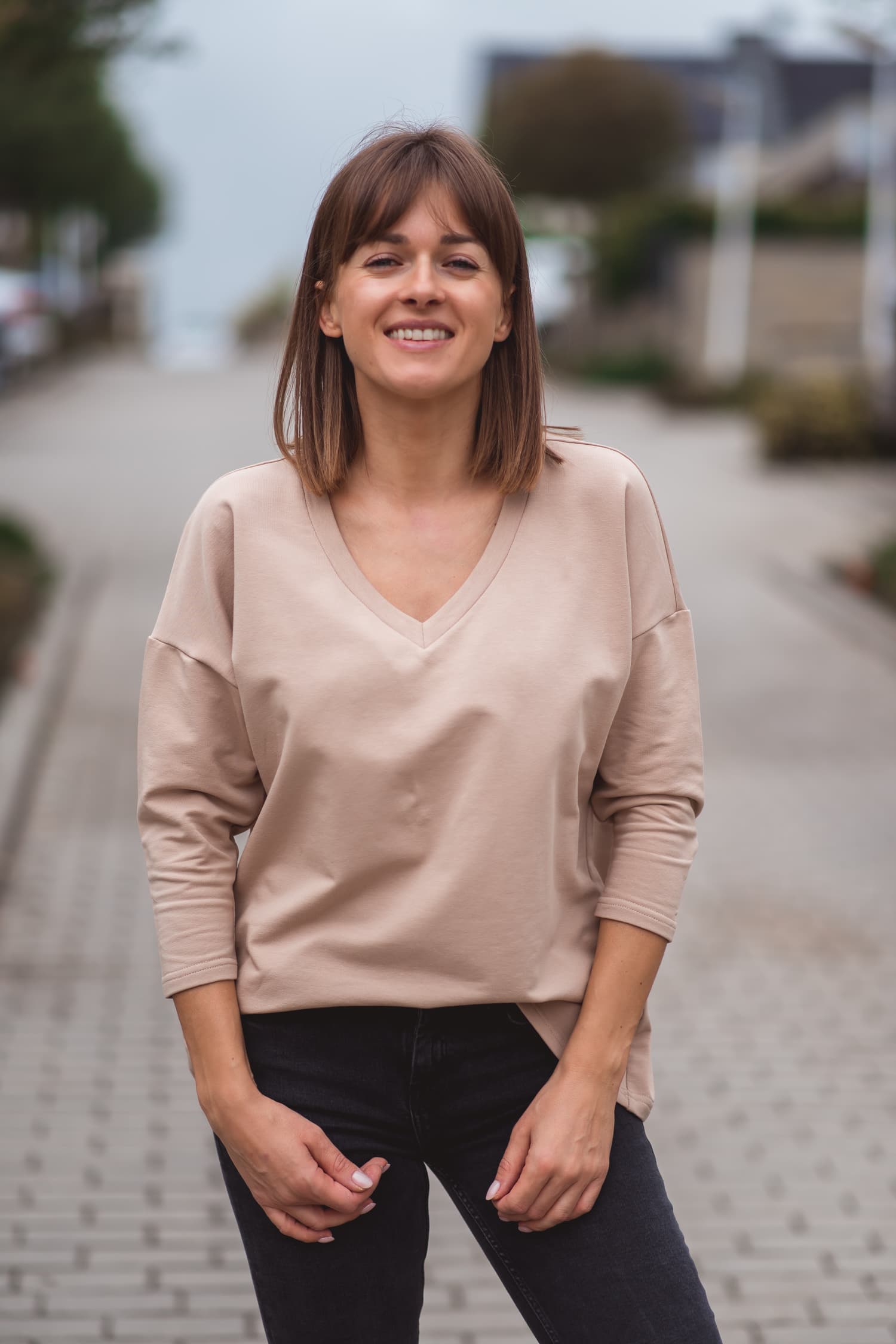 Bluza BASIC V – beż — zdjęcie 1