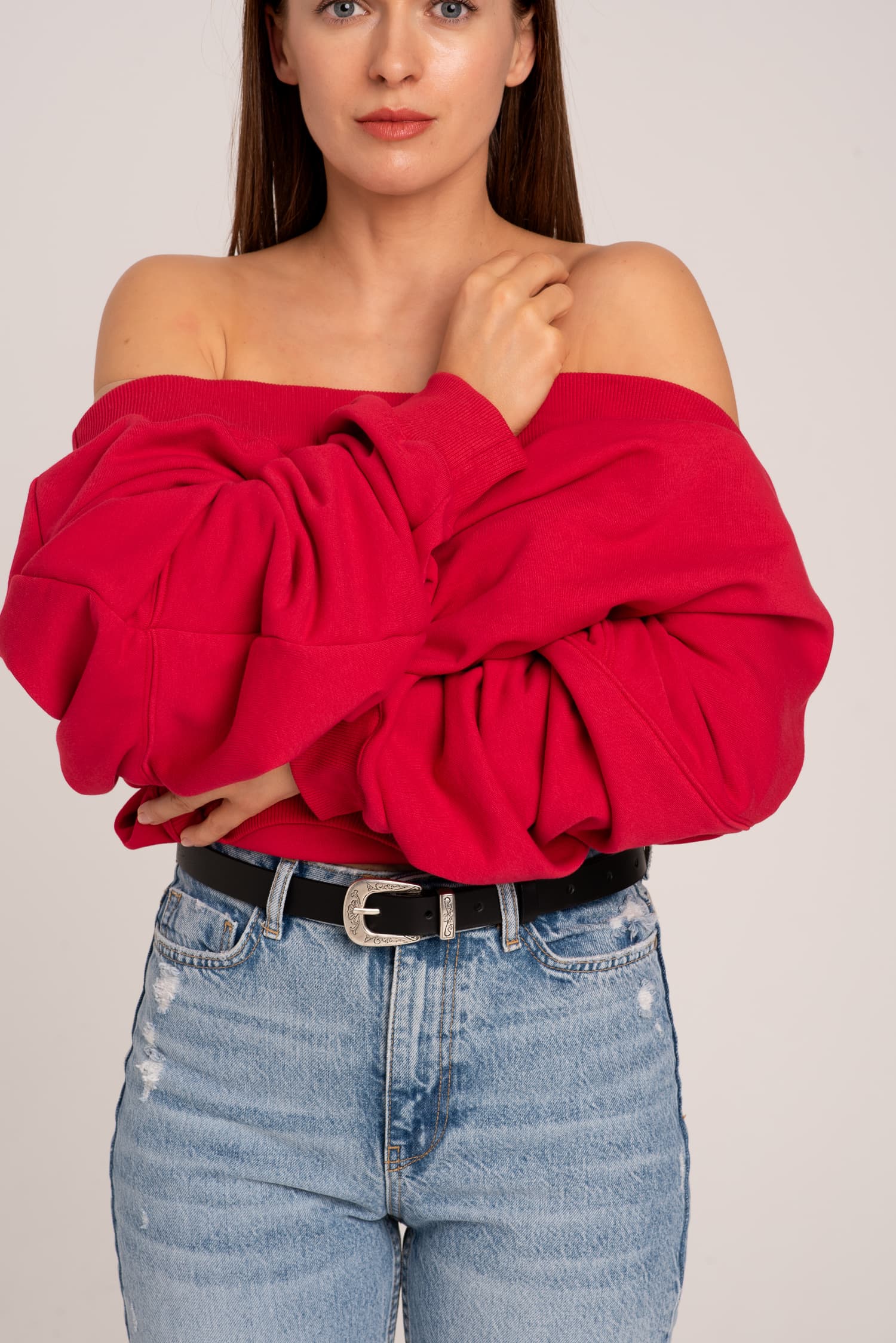 Czarny skórzany pasek z ozdobną tłoczoną klamrą Sol