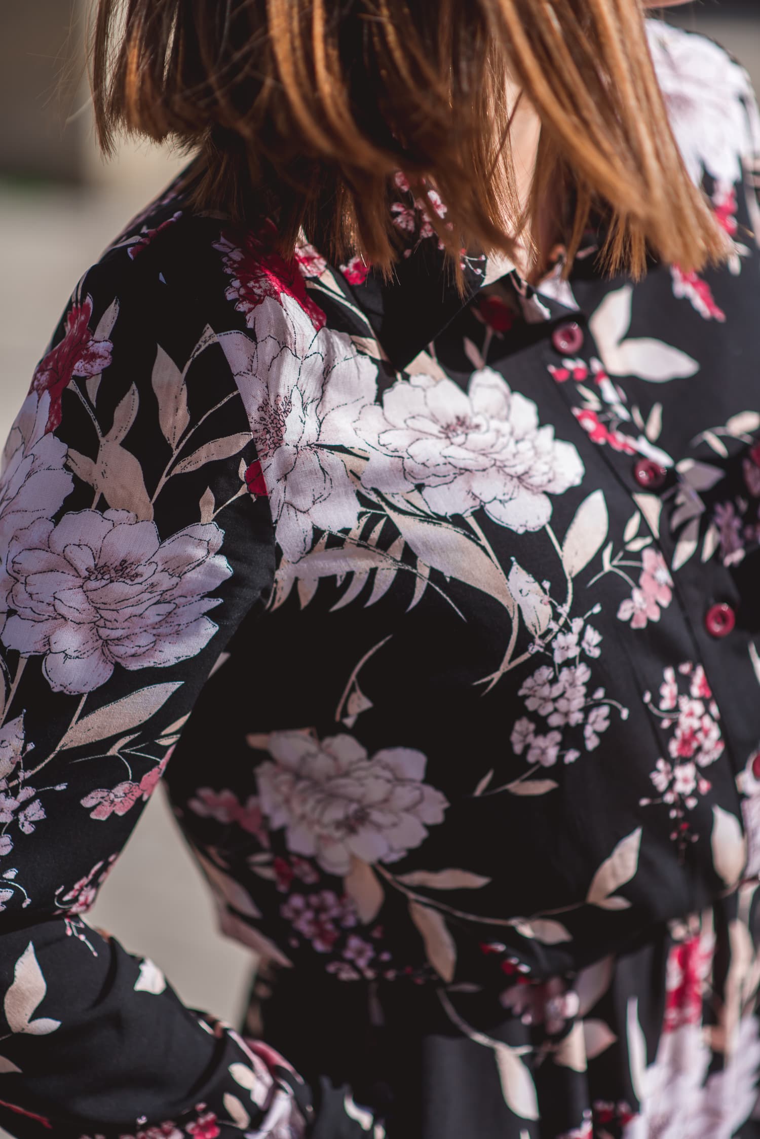 Sukienka koszulowa NONAME –  czarny — zdjęcie 4