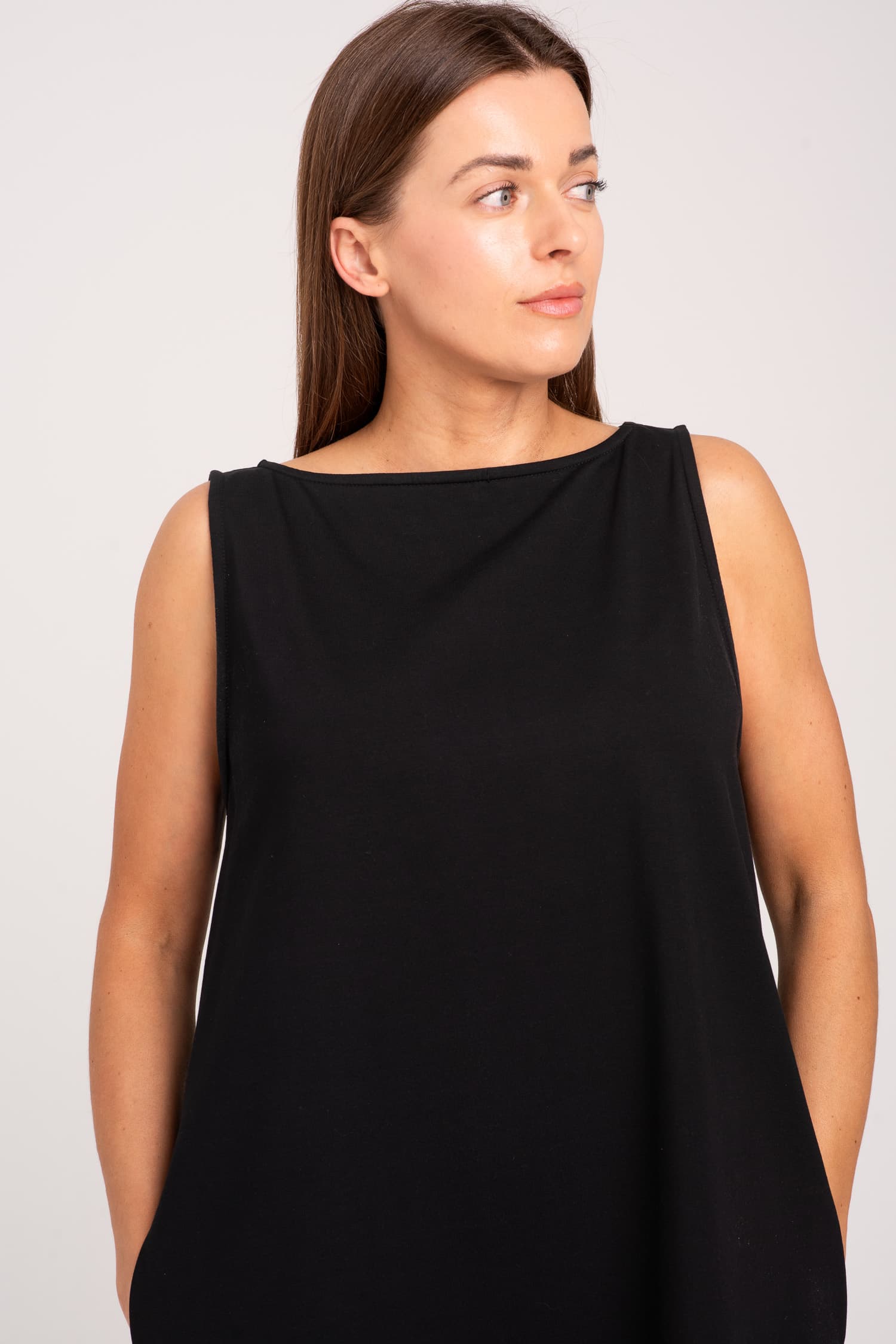Black Classic Sleeveless Dress Zelda — photo 4