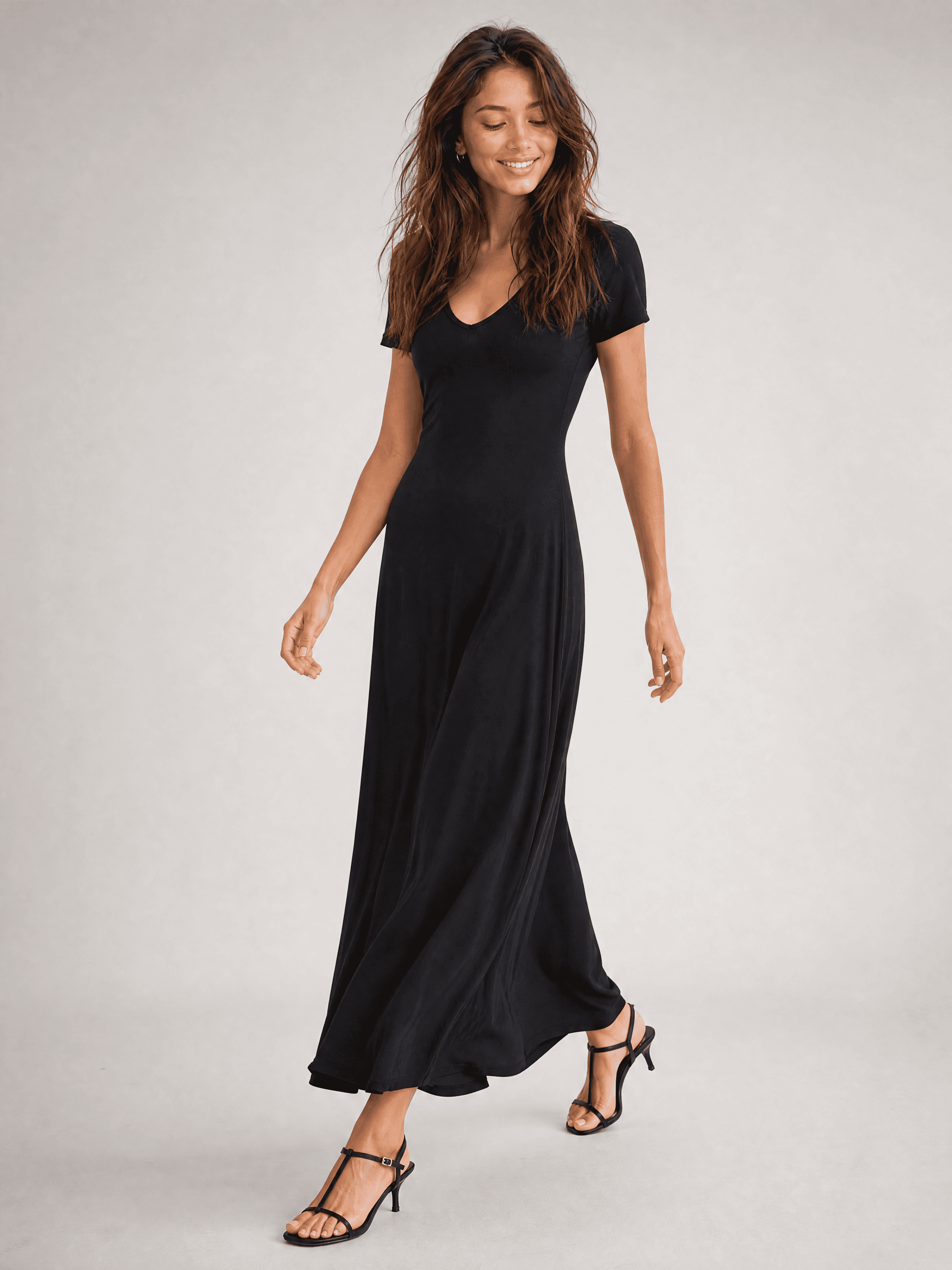 Vestido negro con mangas cortas Antonia — foto 7
