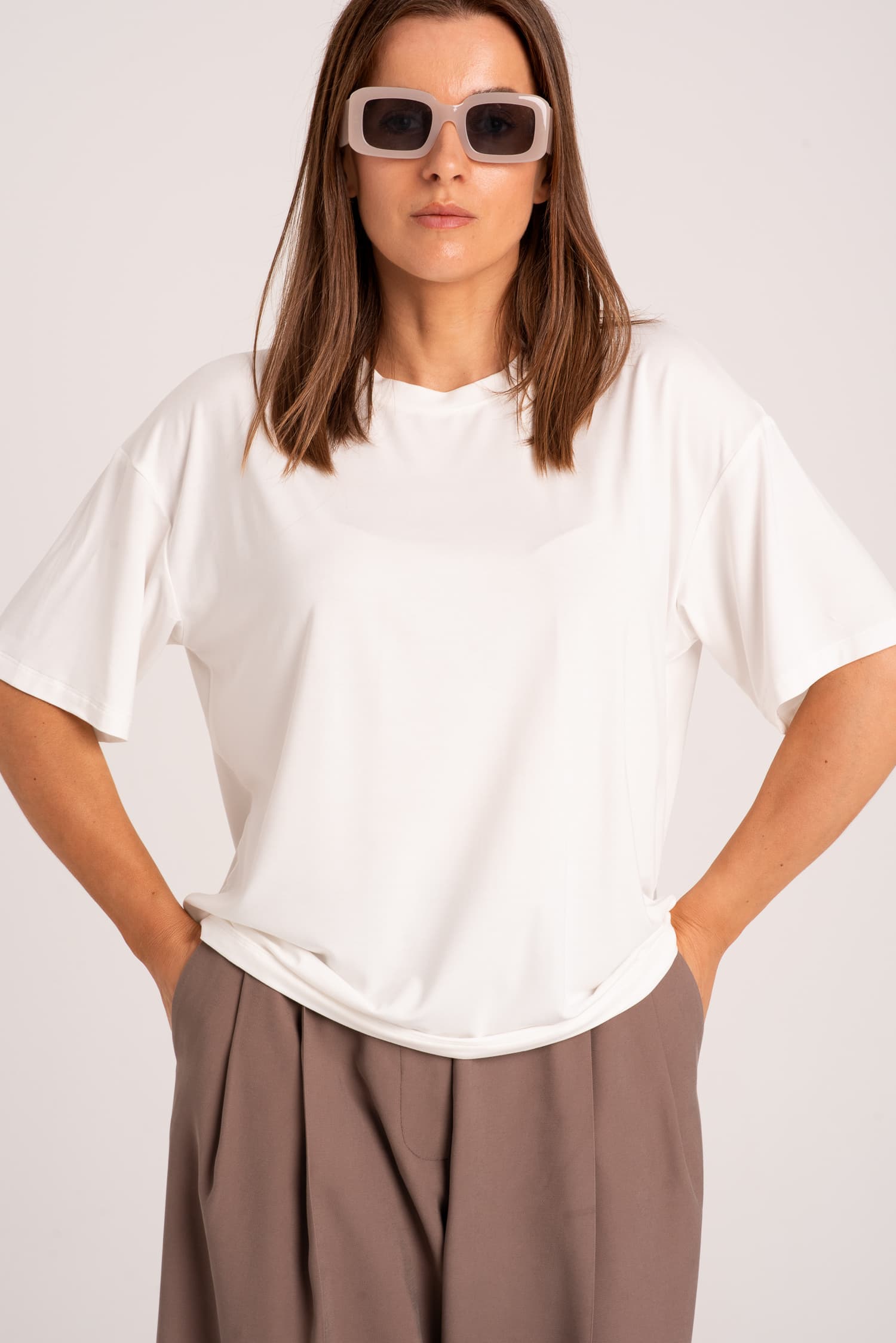 Biały bambusowy t-shirt Nina