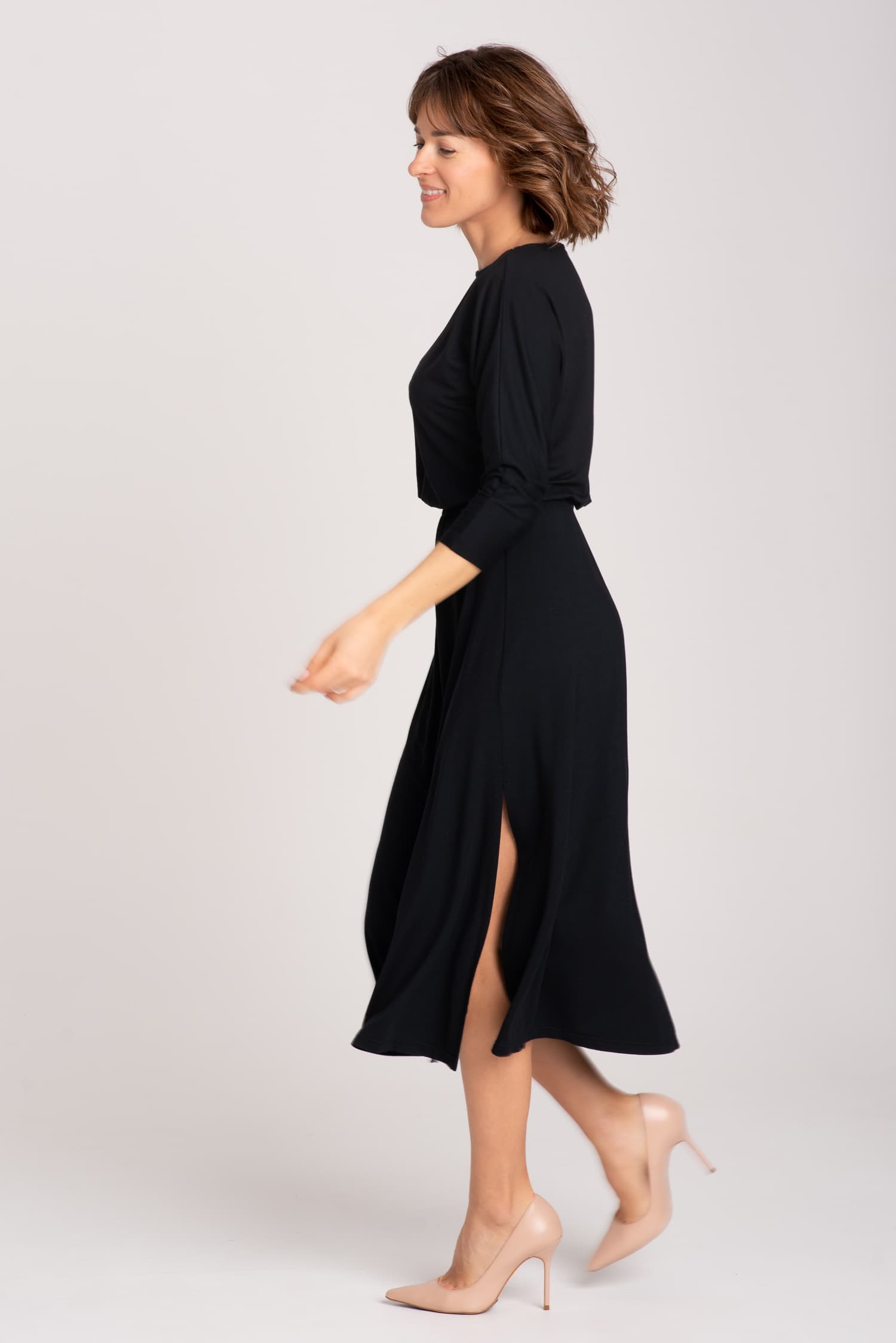 Czarna sukienka z modalu Hot As Hell — zdjęcie 5