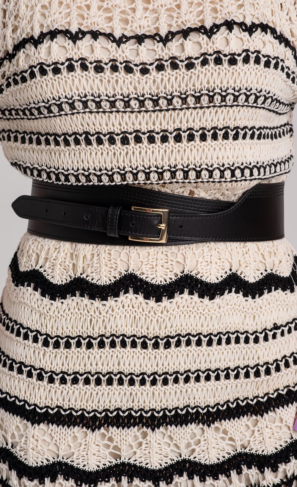 Czarny szeroki pasek skórzany ROZWIĄZŁY — zdjęcie 6