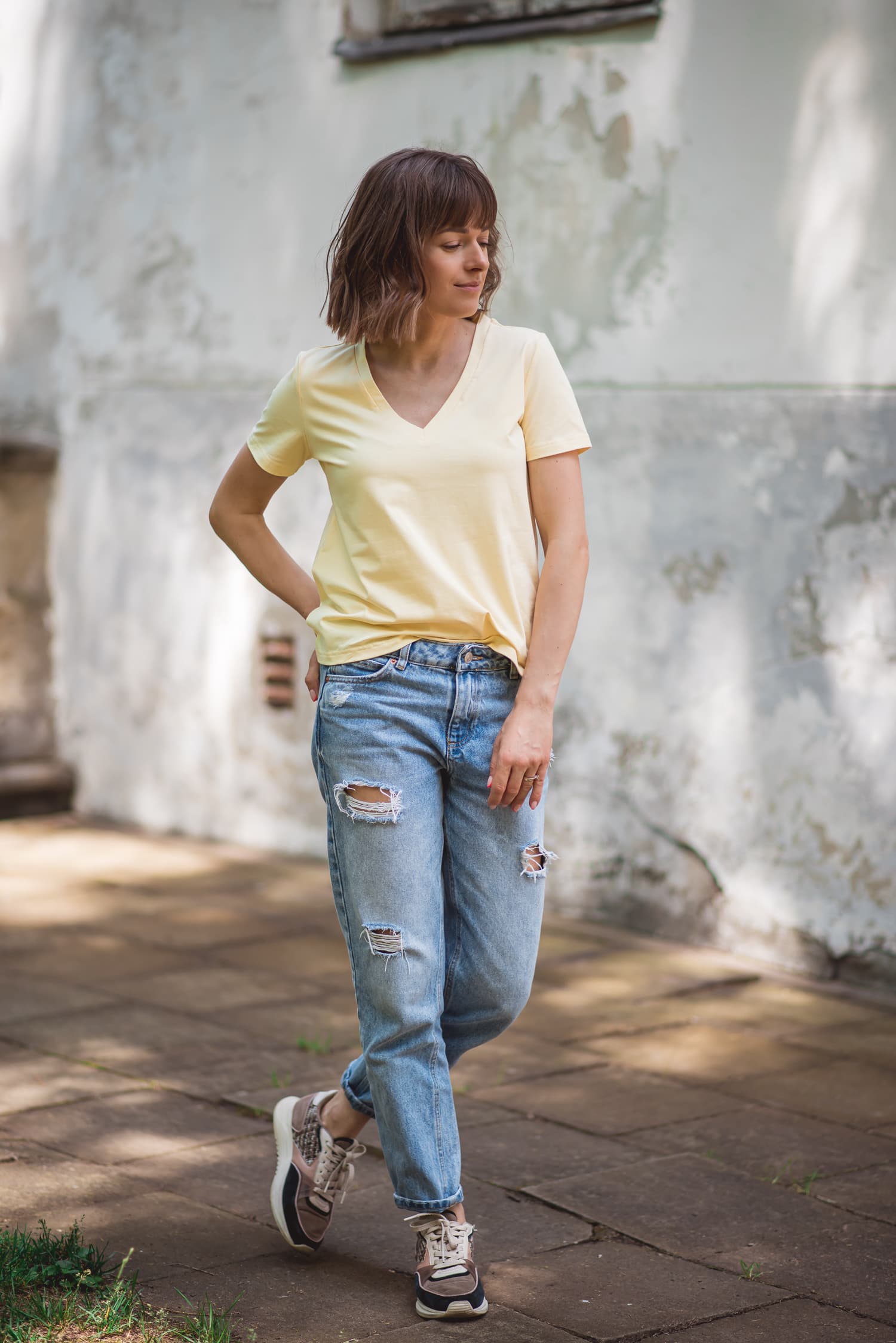 T-shirt BASIC V żółty