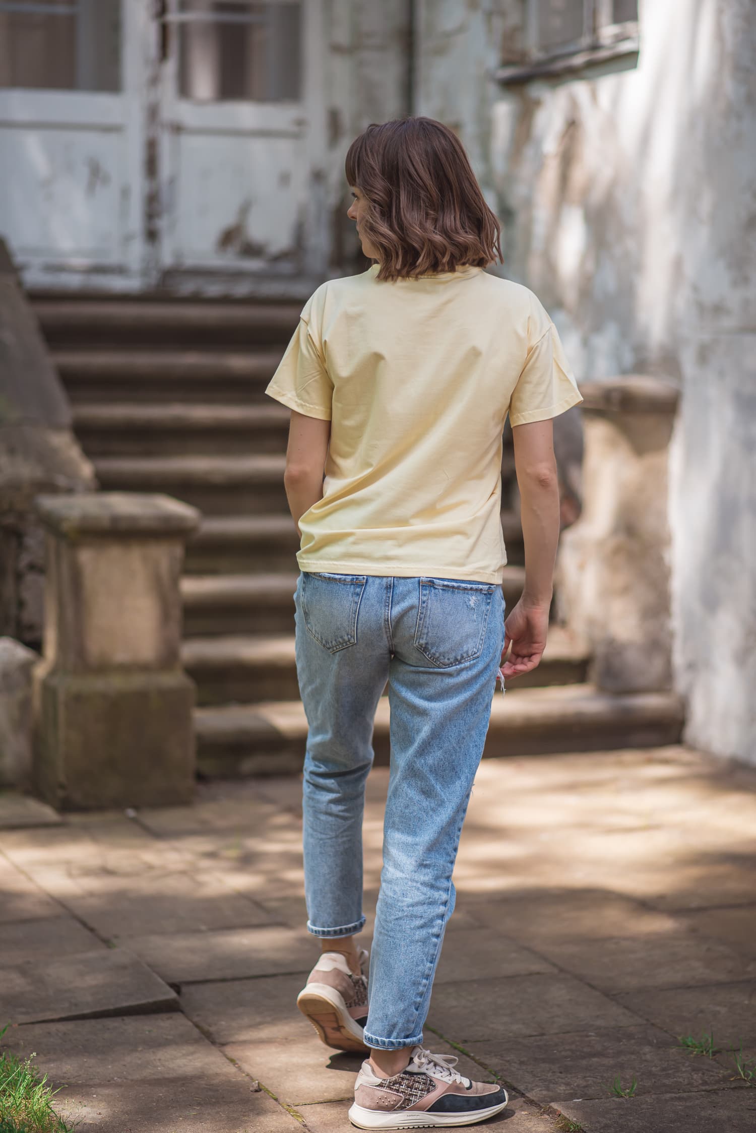 T-shirt klasyczny BASIC – żółty - widok 2