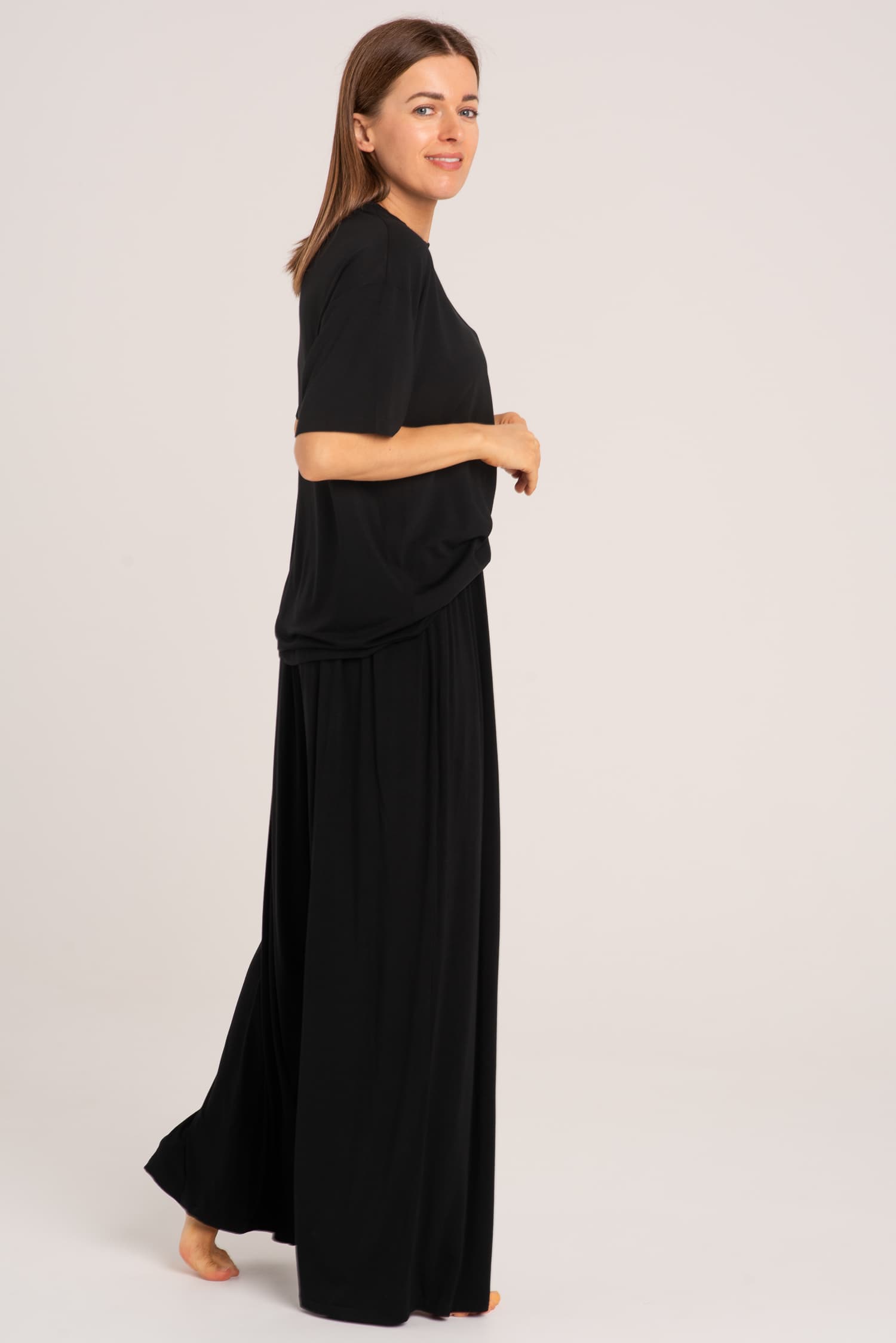 Czarne luźne spodnie bambusowe Nina - zdjęcie 9