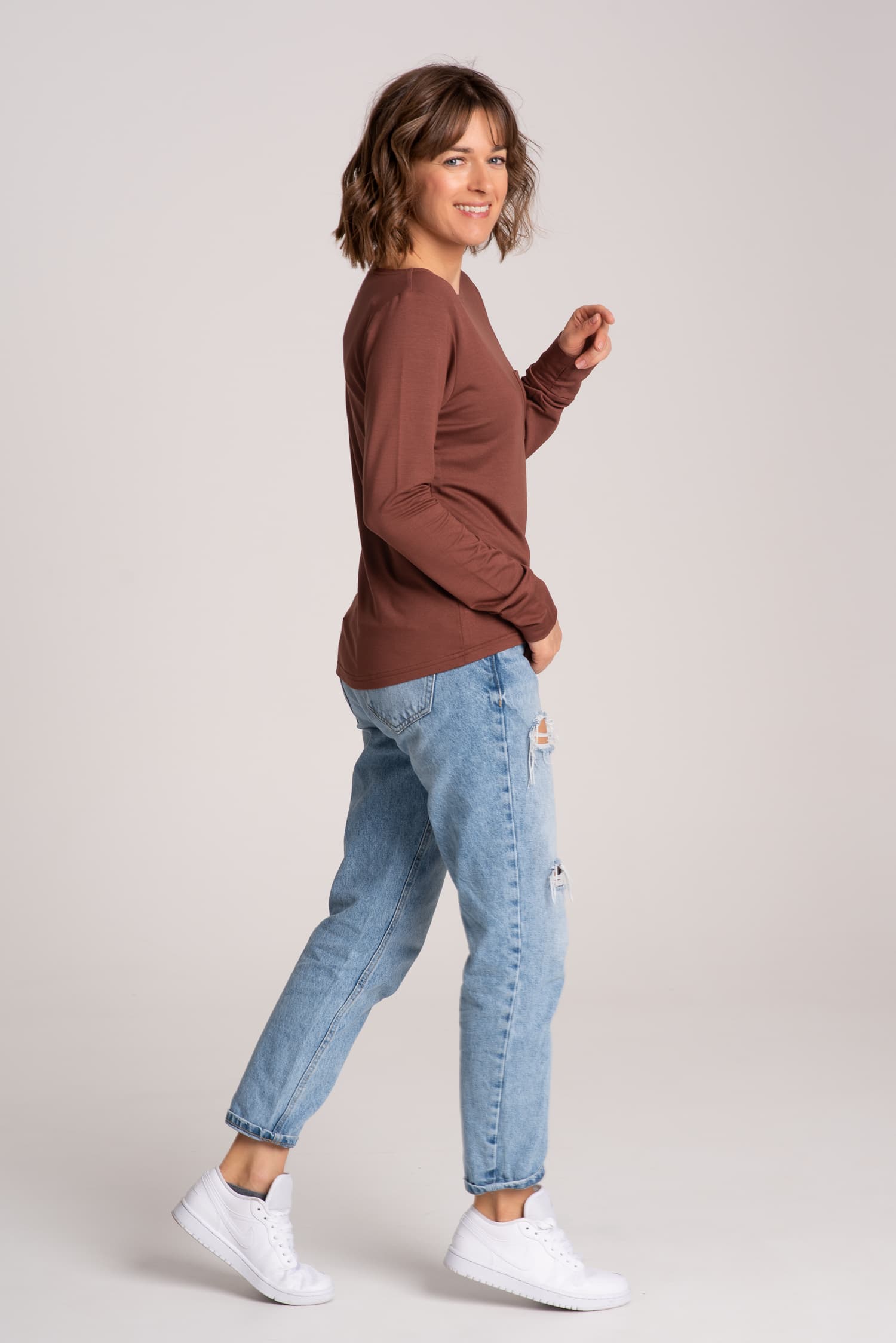 Longsleeve z kieszonką BASIC - brązowy - zdjęcie 3