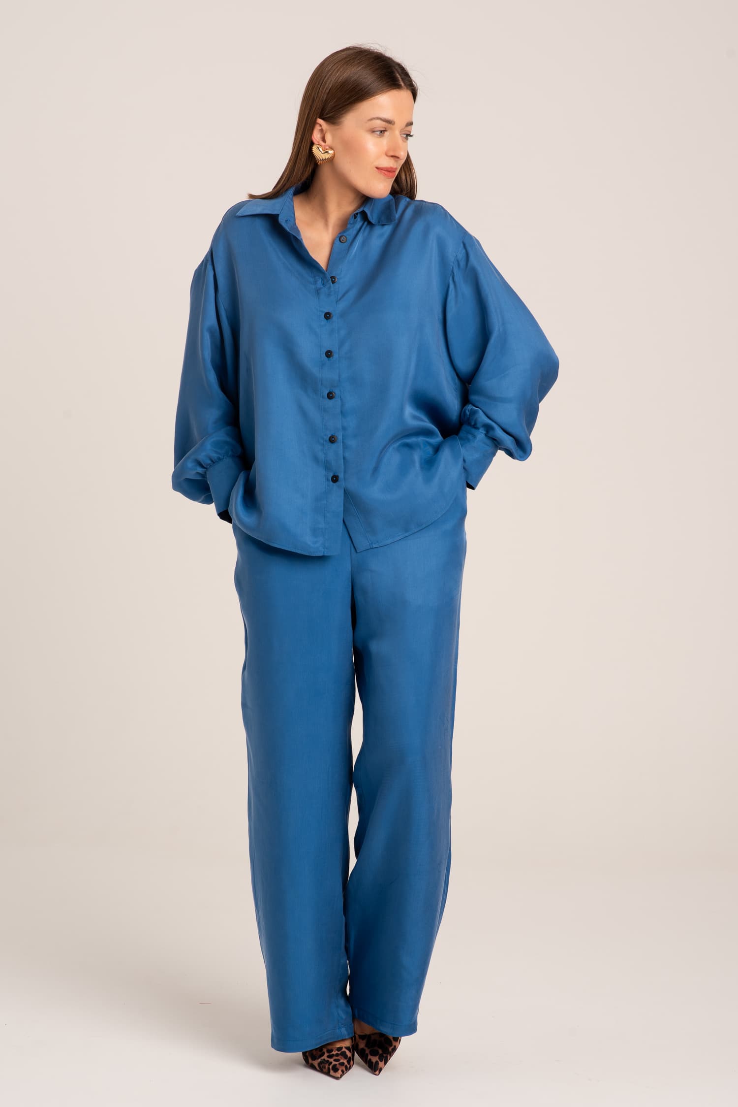 Kobaltowa koszula cupro Aurora - zdjęcie 1