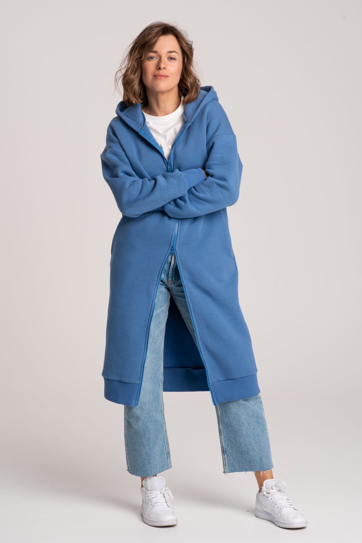 Niebieska zasuwana bluza DŁUGA HISTORIA - widok 2