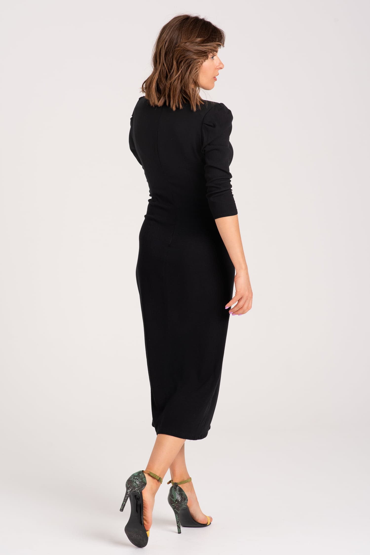 Czarna sukienka z elastycznej wiskozy Eliana long - widok 2