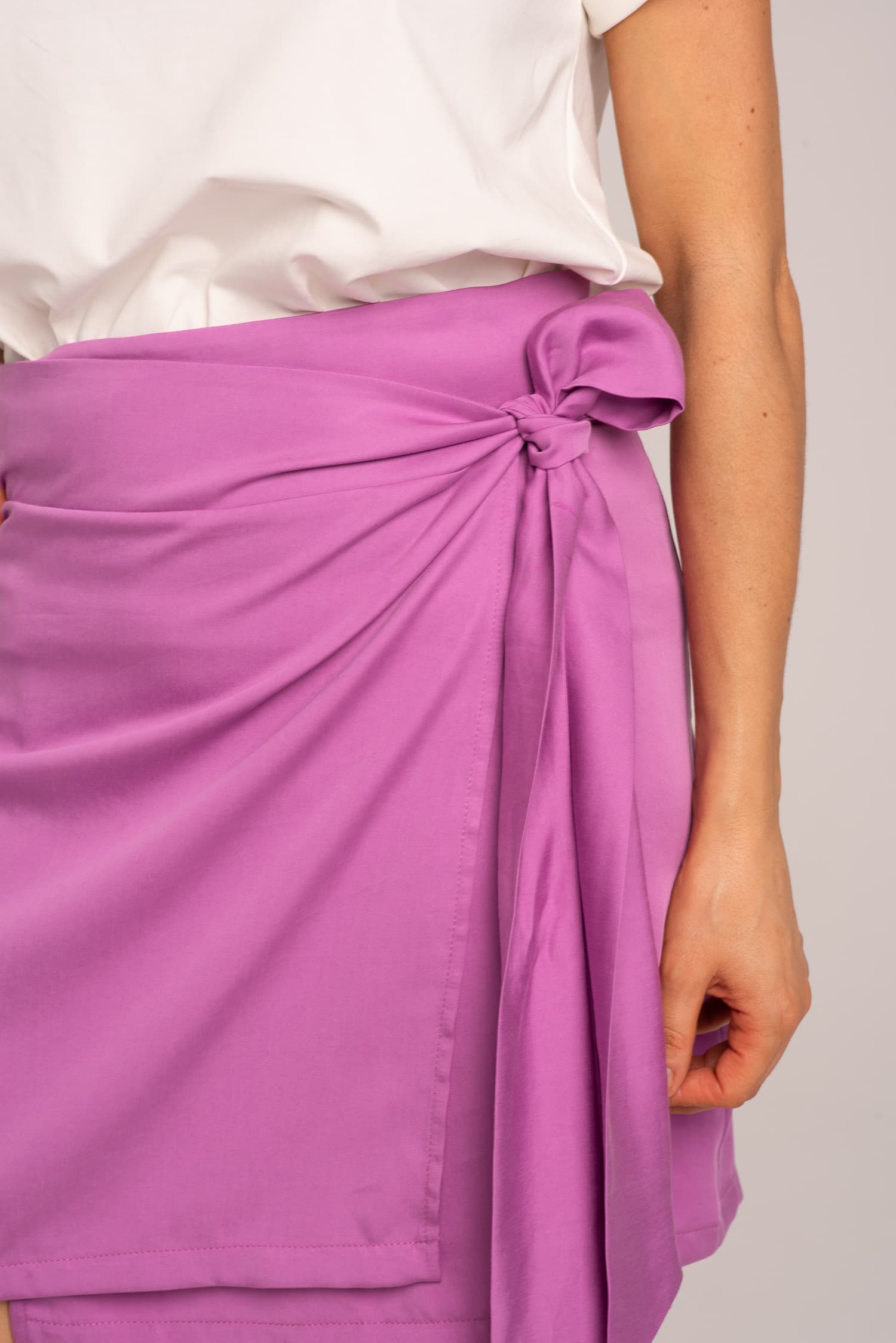 Fioletowa spódnica zakładana Muriel - zdjęcie 5