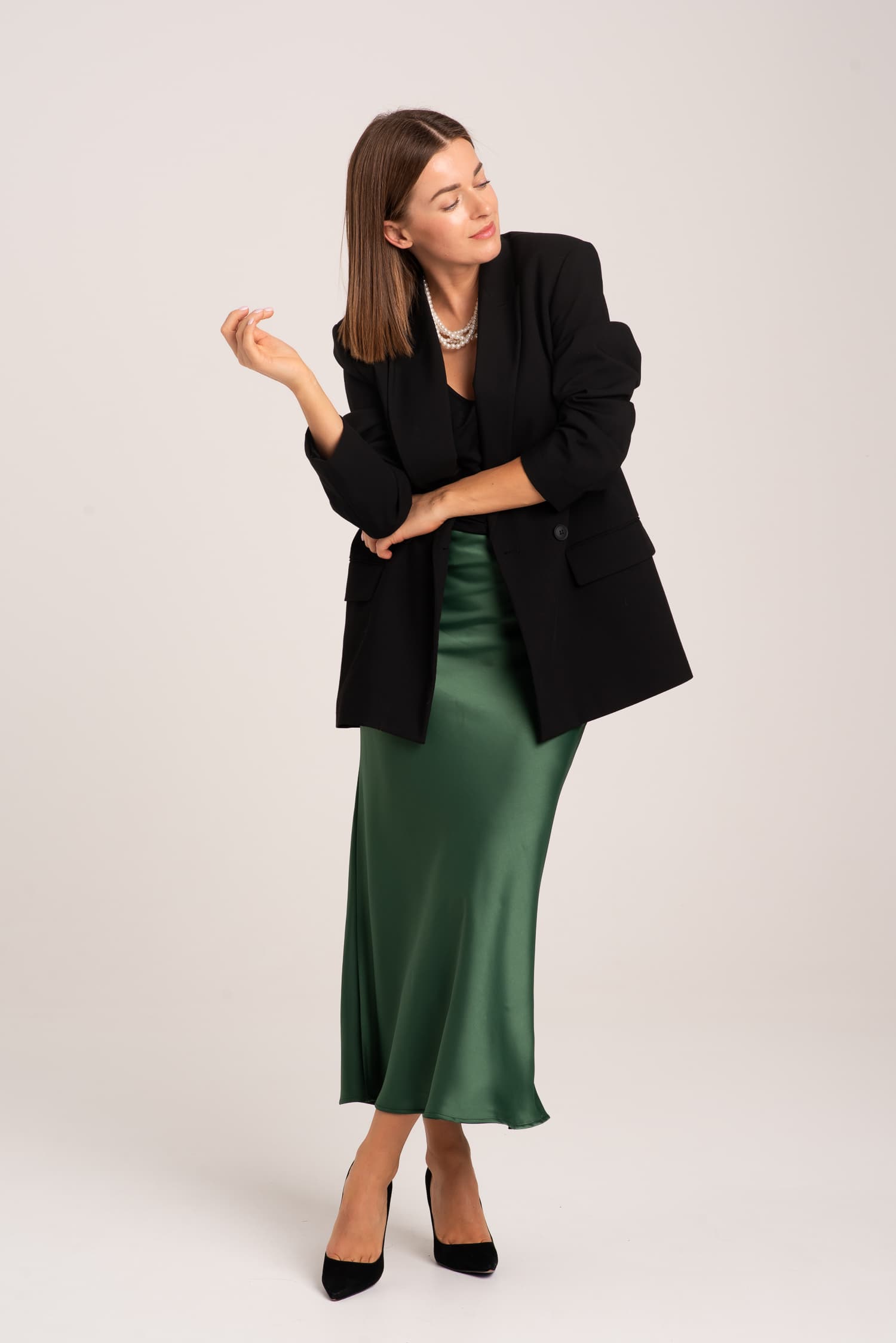 Zielona spódnica satynowa Violet - zdjęcie 1