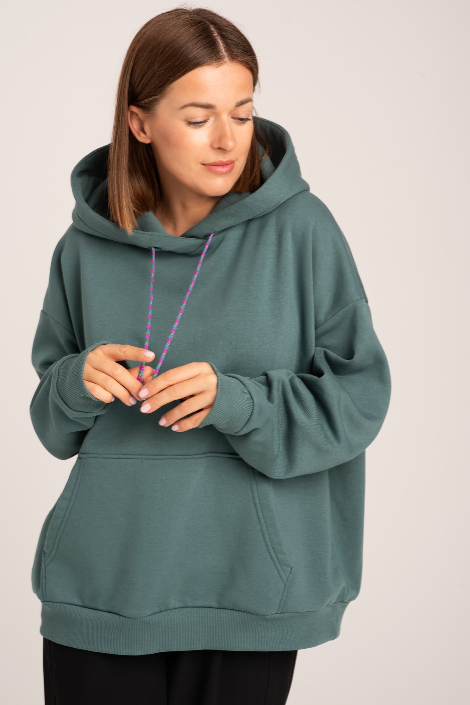 Zielona bluza dresowa z kapturem LOU