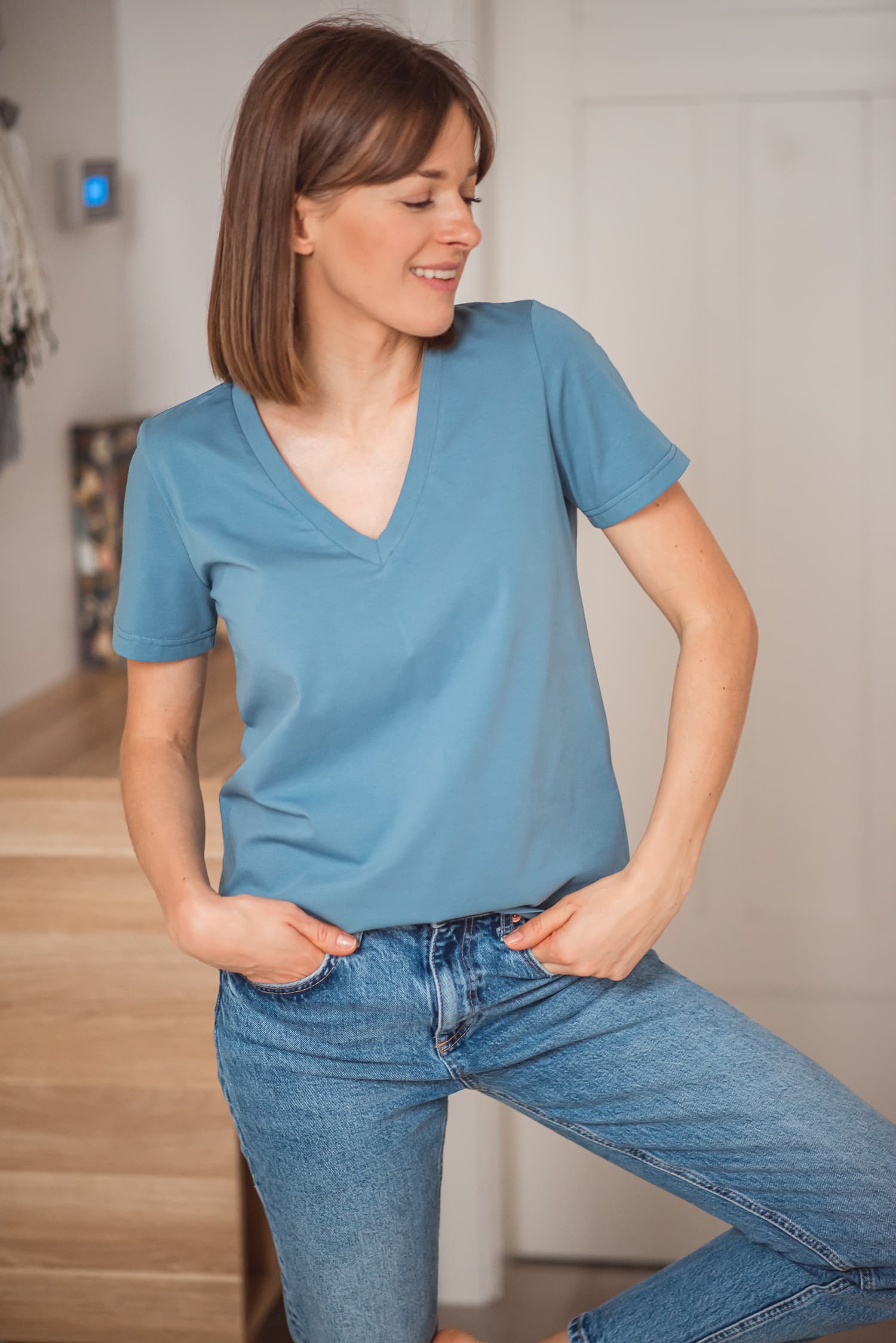 T-shirt BASIC V Niebieski