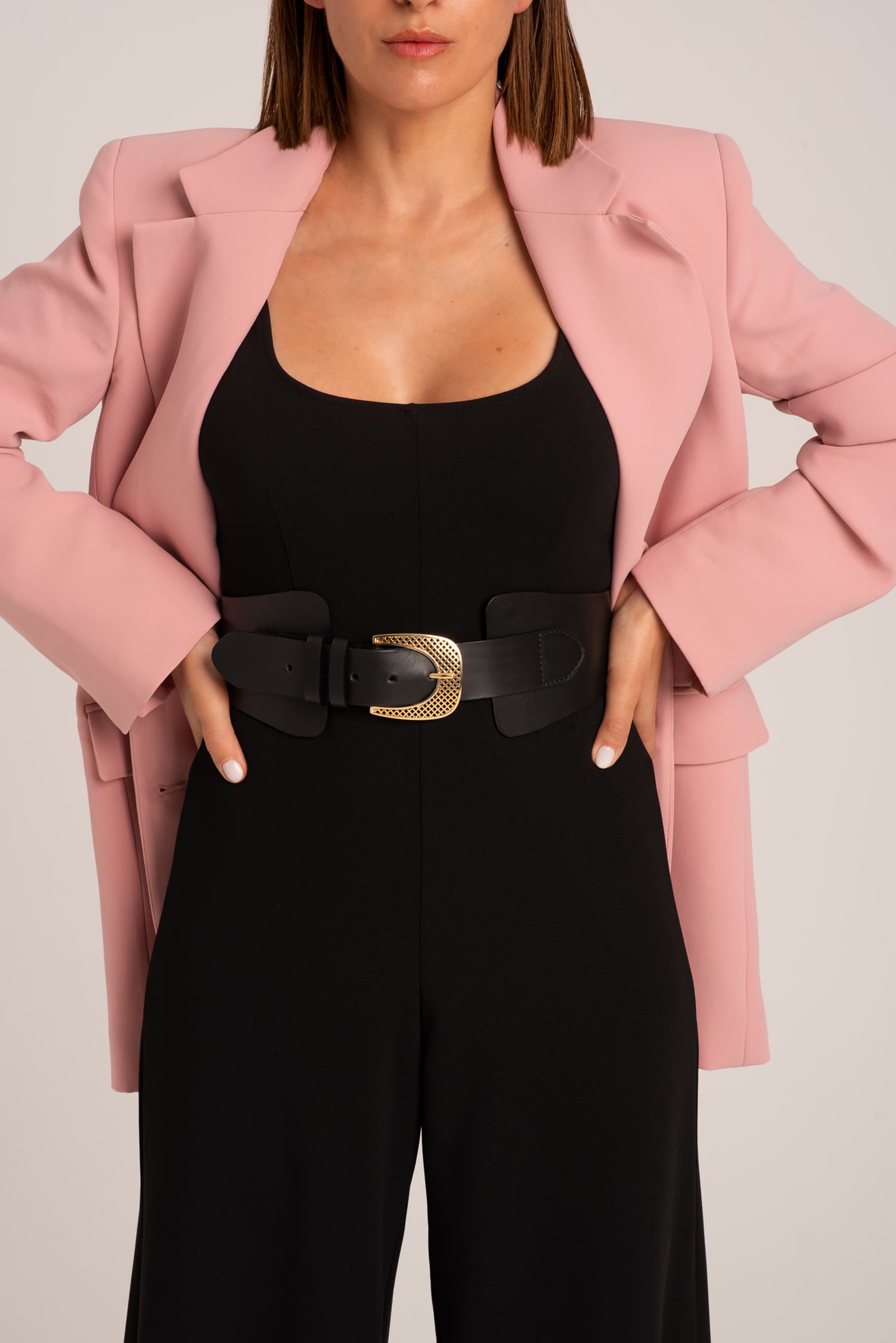 Damski skórzany pasek z ażurową klamrą Fantazja