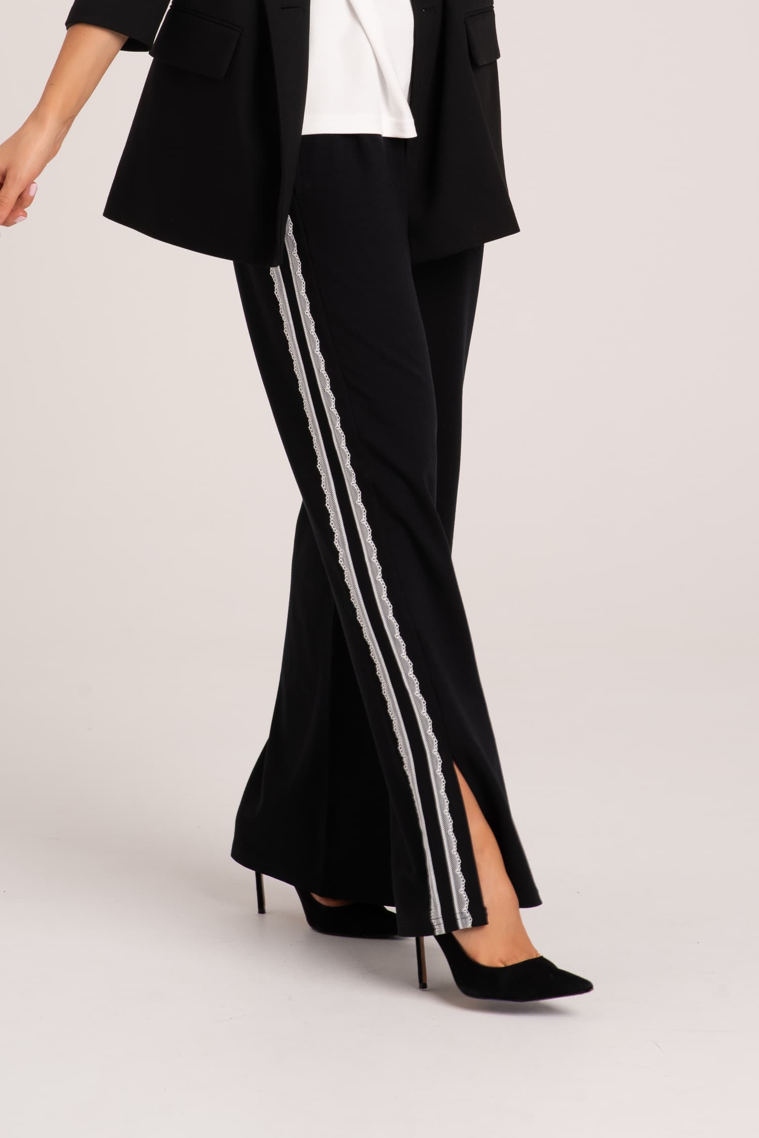 Czarne spodnie z lampasami Brigitte - zdjęcie 8
