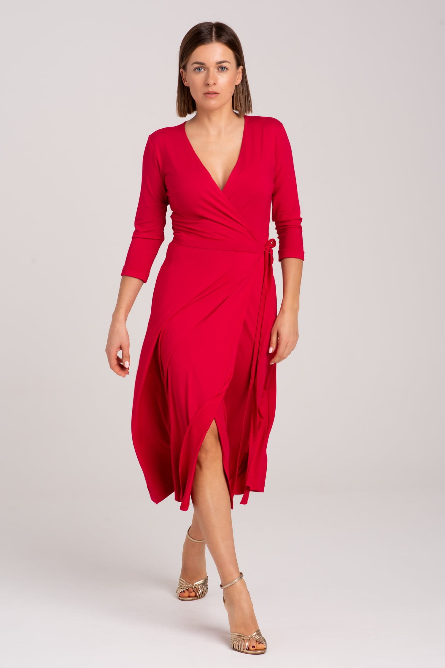 Czerwona sukienka kopertowa z modalu Red