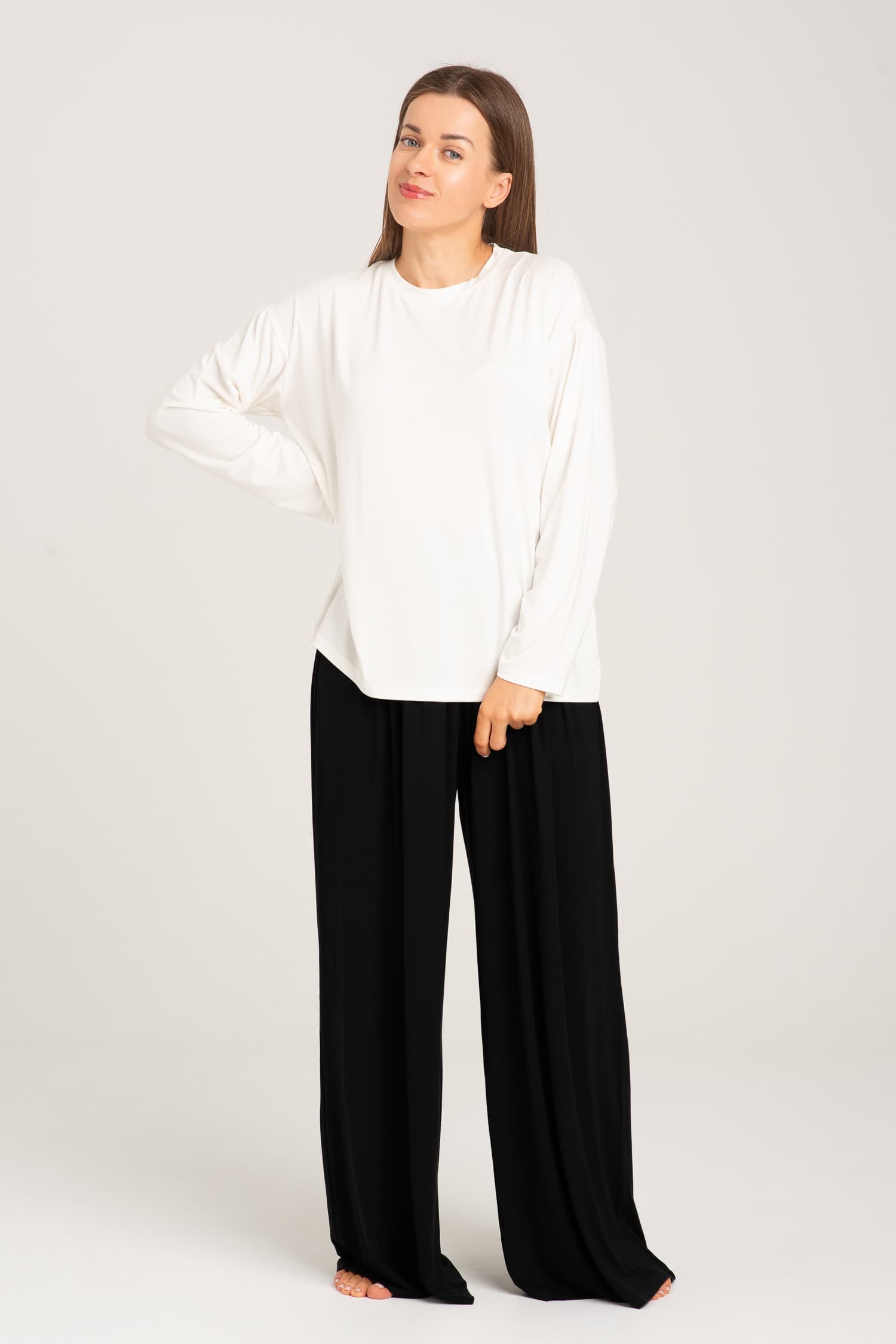 Biały longsleeve bambusowy Nina - zdjęcie 7