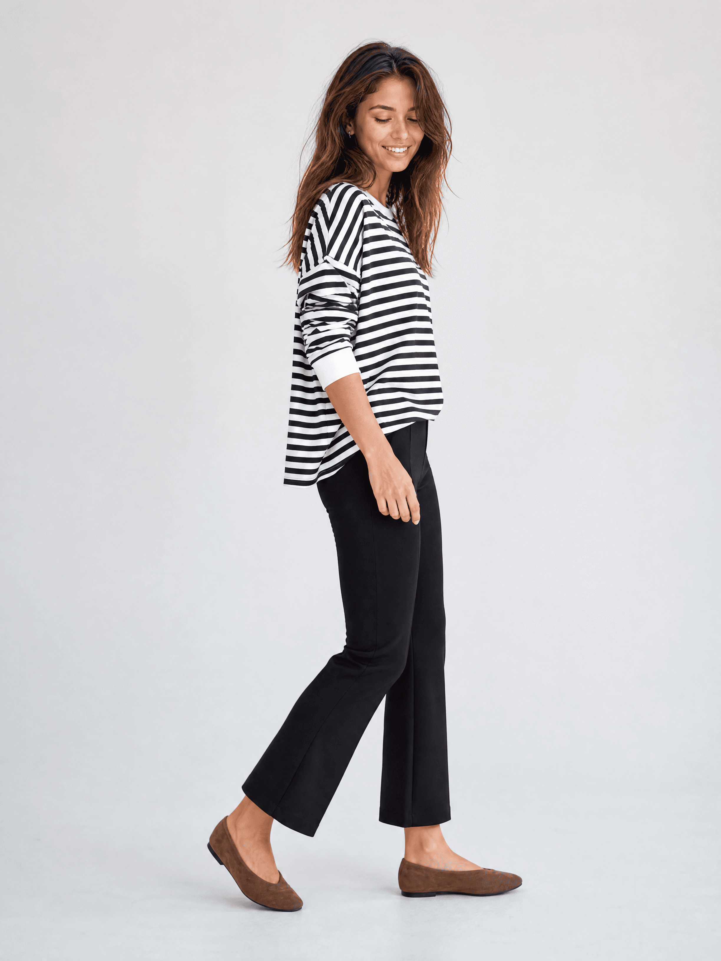 Black 7/8 Flared Leg Trousers — photo 6