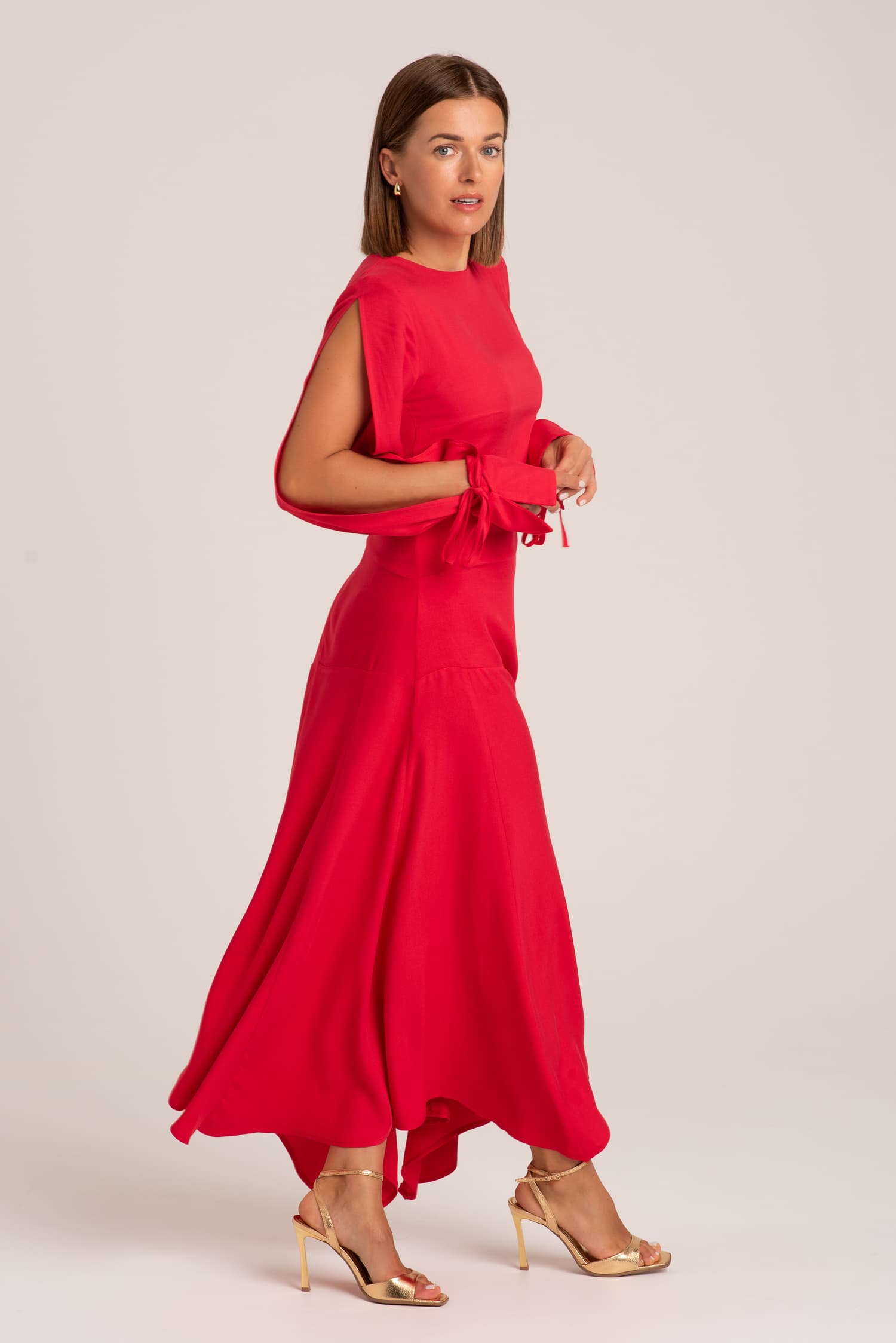 Czerwona asymetryczna sukienka Lea - zdjęcie 3