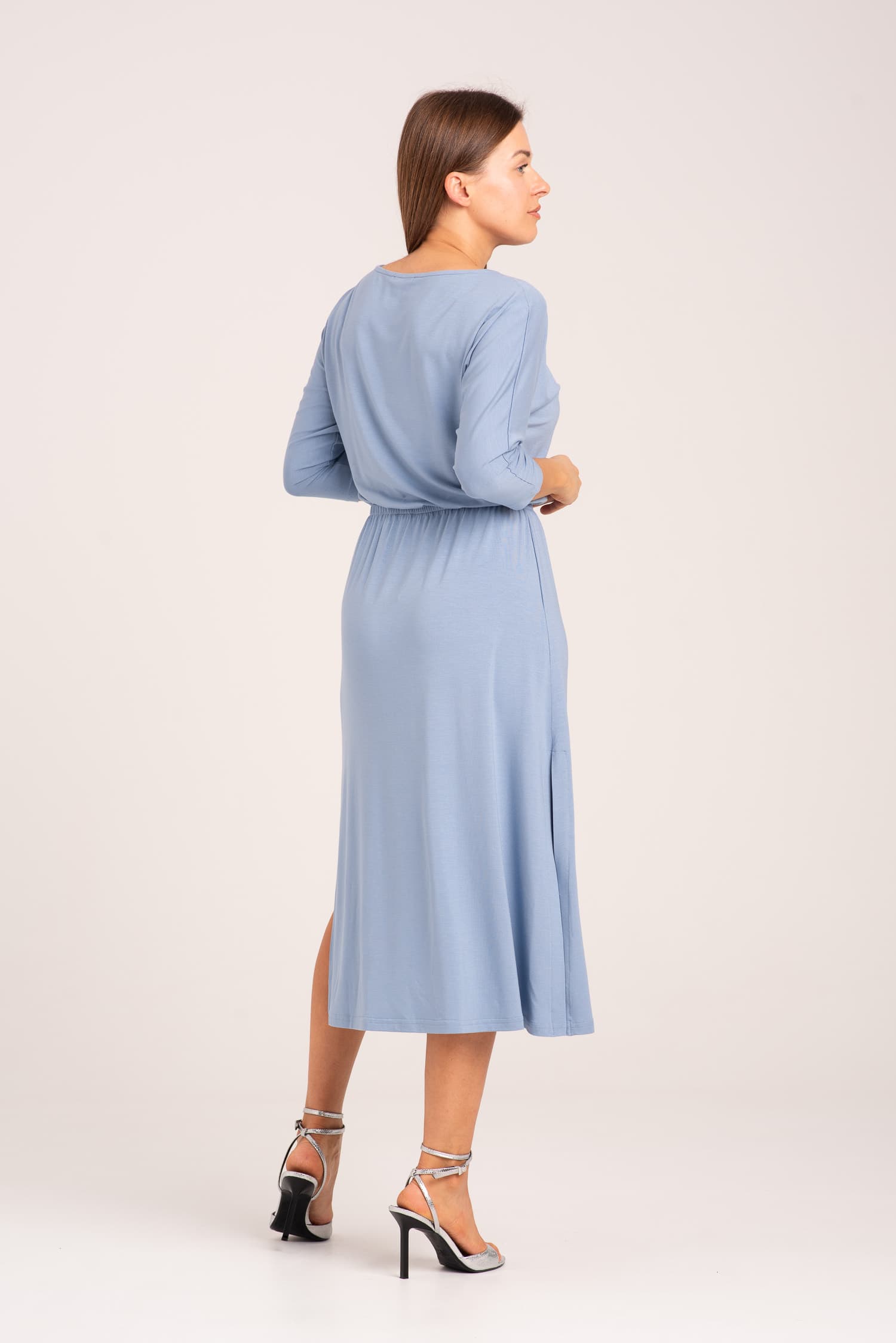 Niebieska sukienka z modalu Hot As Hell — zdjęcie 6