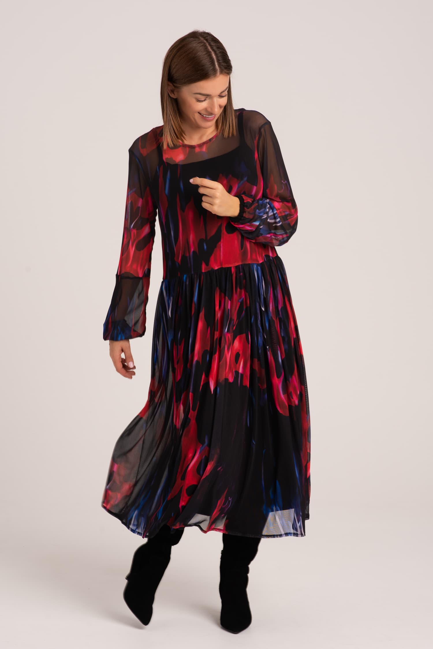 Długa sukienka z meshowej dzianiny Vero — zdjęcie 9