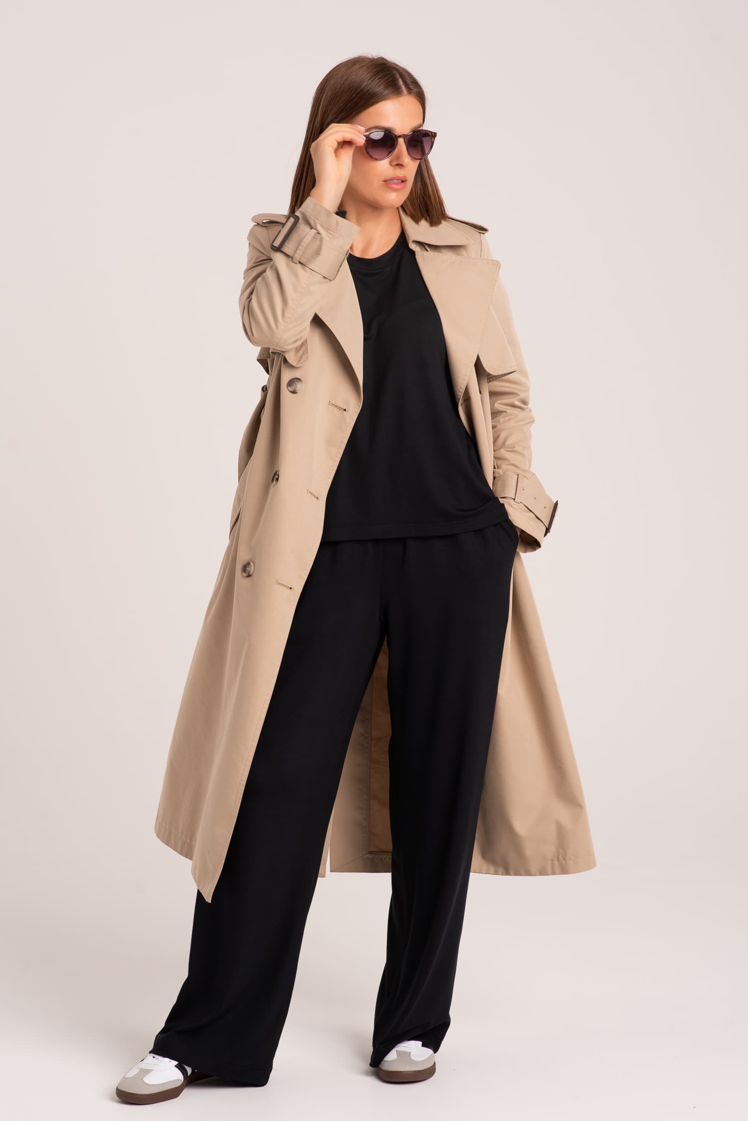 Czarne luźne spodnie z dzianiny z szerokimi nogawkami ROSE — zdjęcie 5