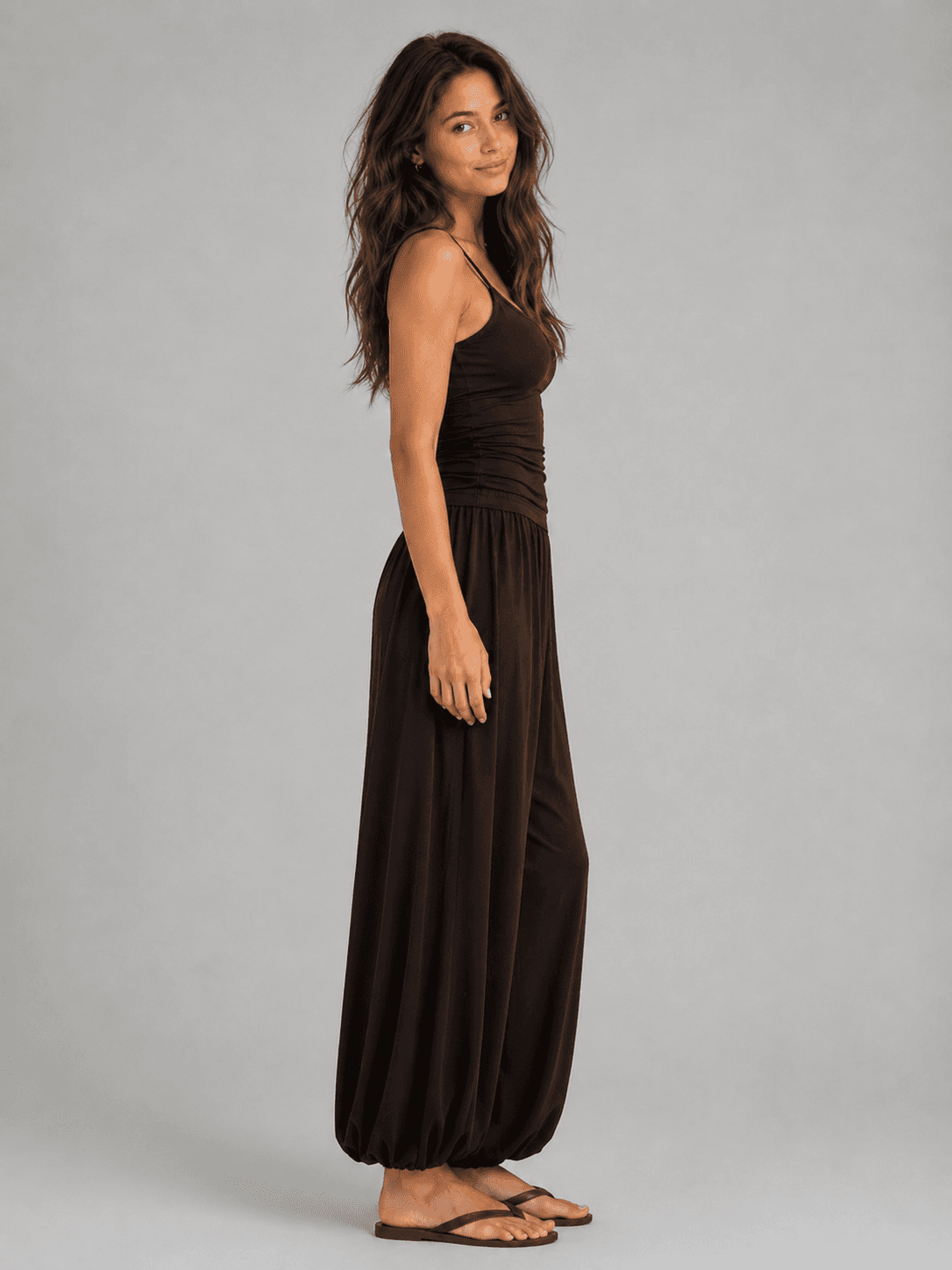 Top Selena de modal marrón con tirantes finos — foto 5