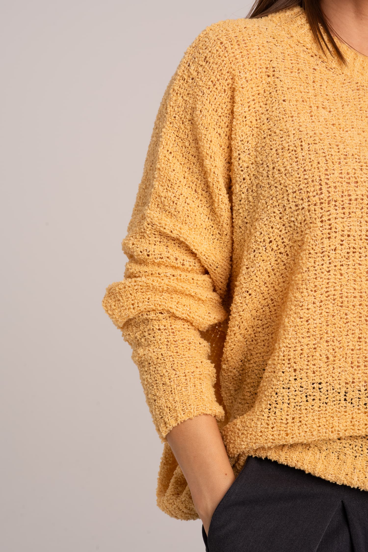 Żółty sweter oversize Suzie — zdjęcie 3