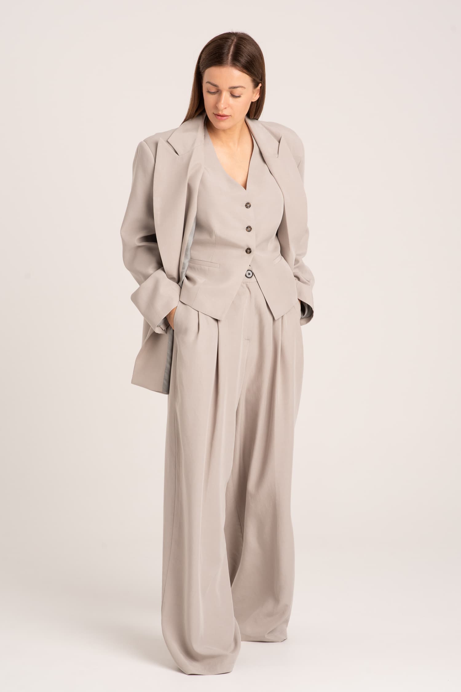 Jasne spodnie garniturowe Pearl - zdjęcie 1